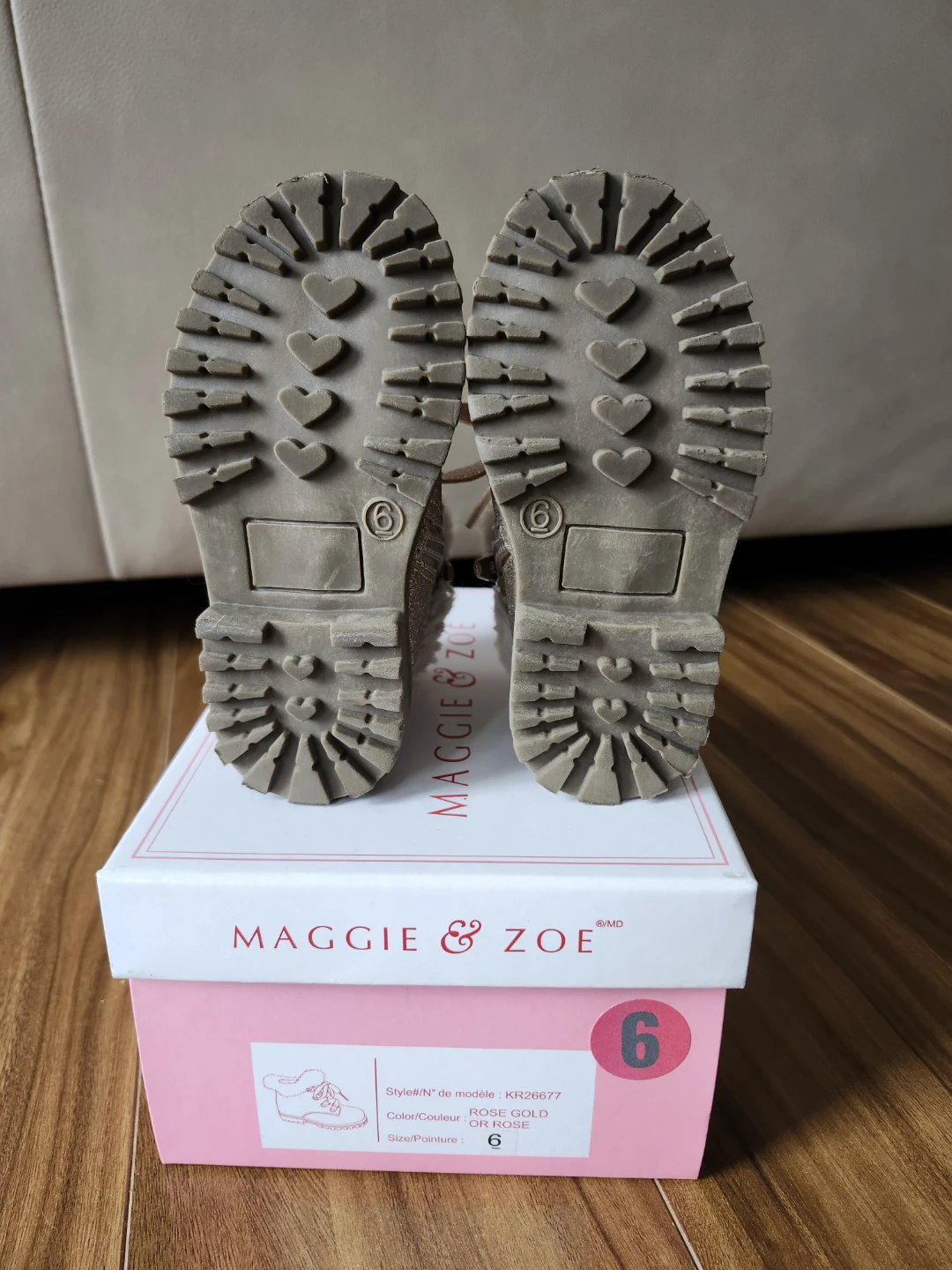 Toddler Boots size 6 - photo 2