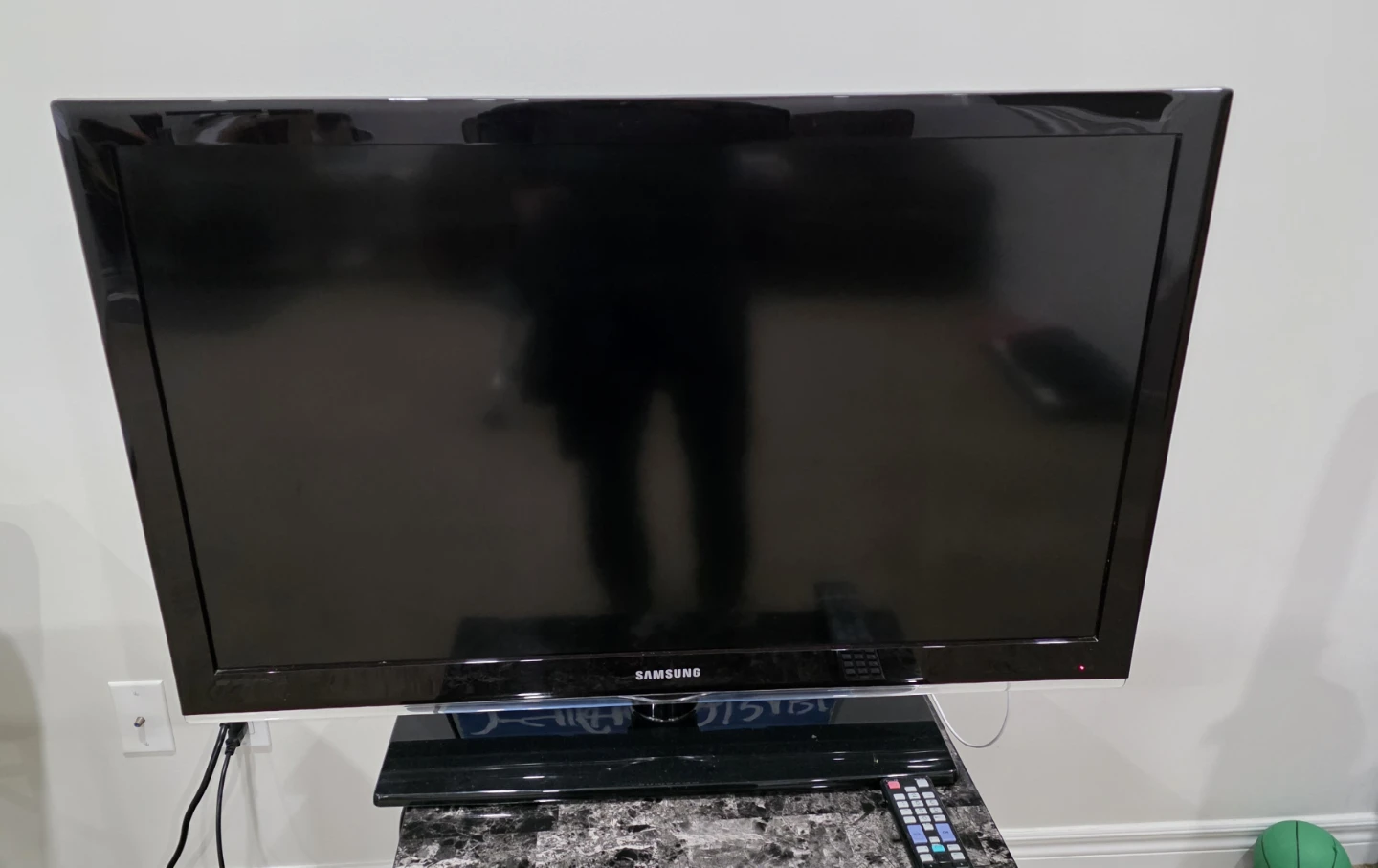 Samsung Television - photo 2