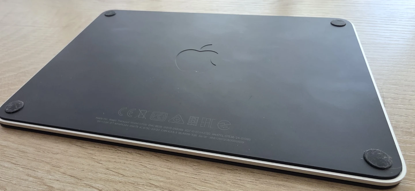 Apple Magic Trackpad USB-C in Black - photo 4