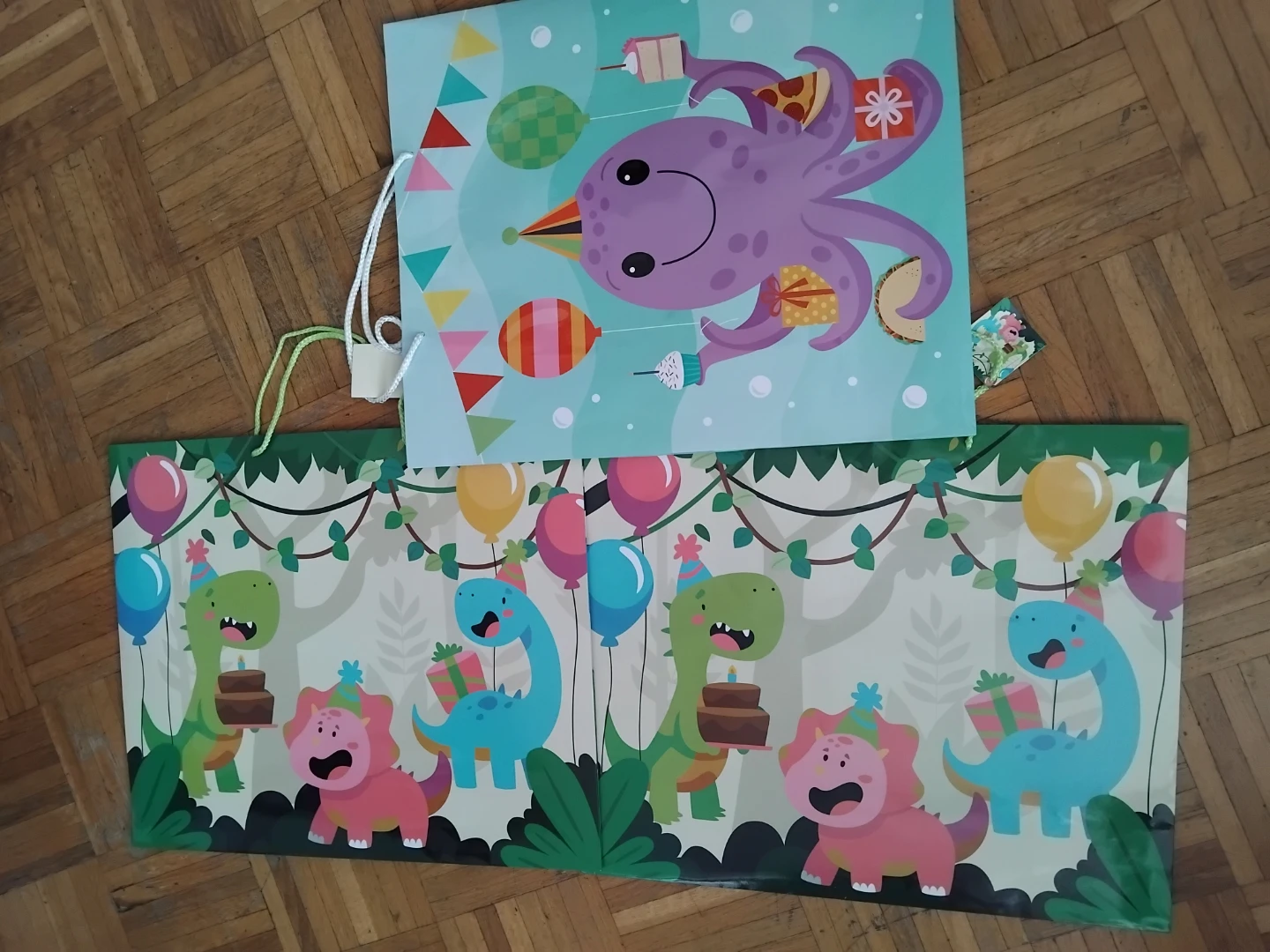 3x Big birthday gift bags  lot