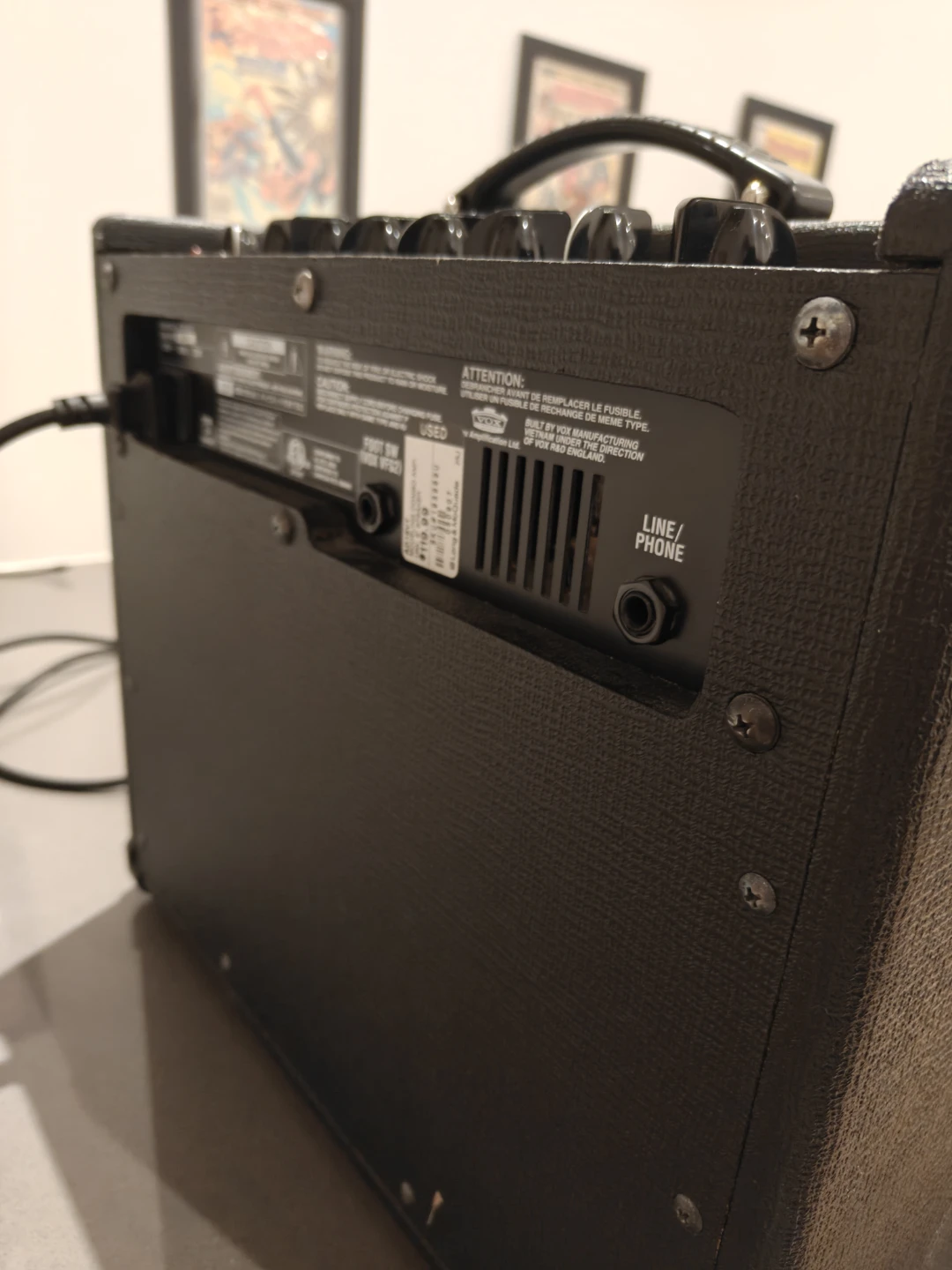 Vox Valvetronix AD15VT Guitar Amplifier - photo 4