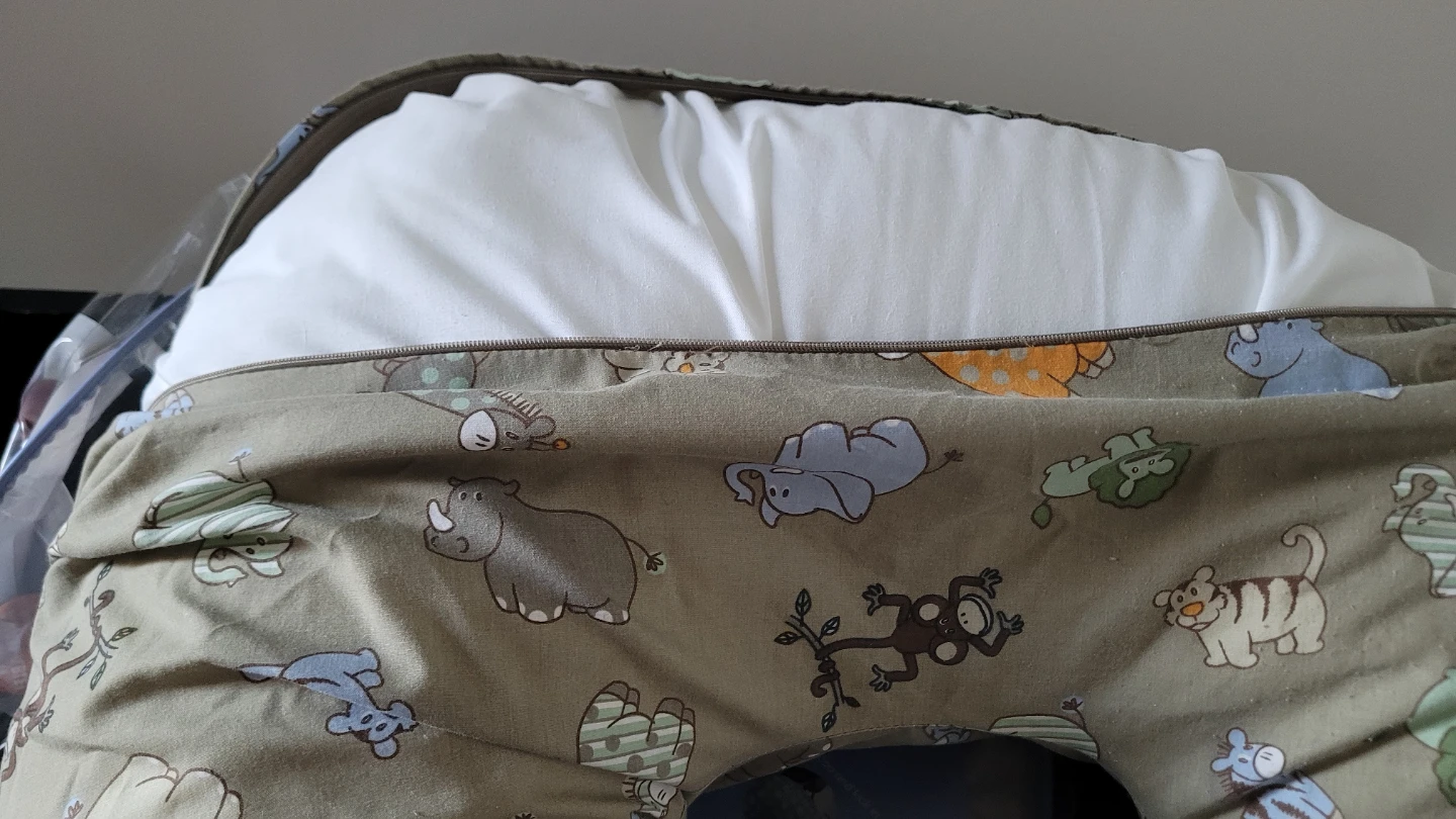 Boppy Newborn Nursing Pillow - photo 2