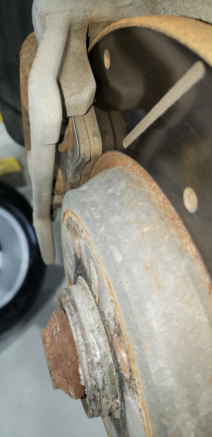 Mechanic at dealer owned 2013 Q5 S line - photo 5