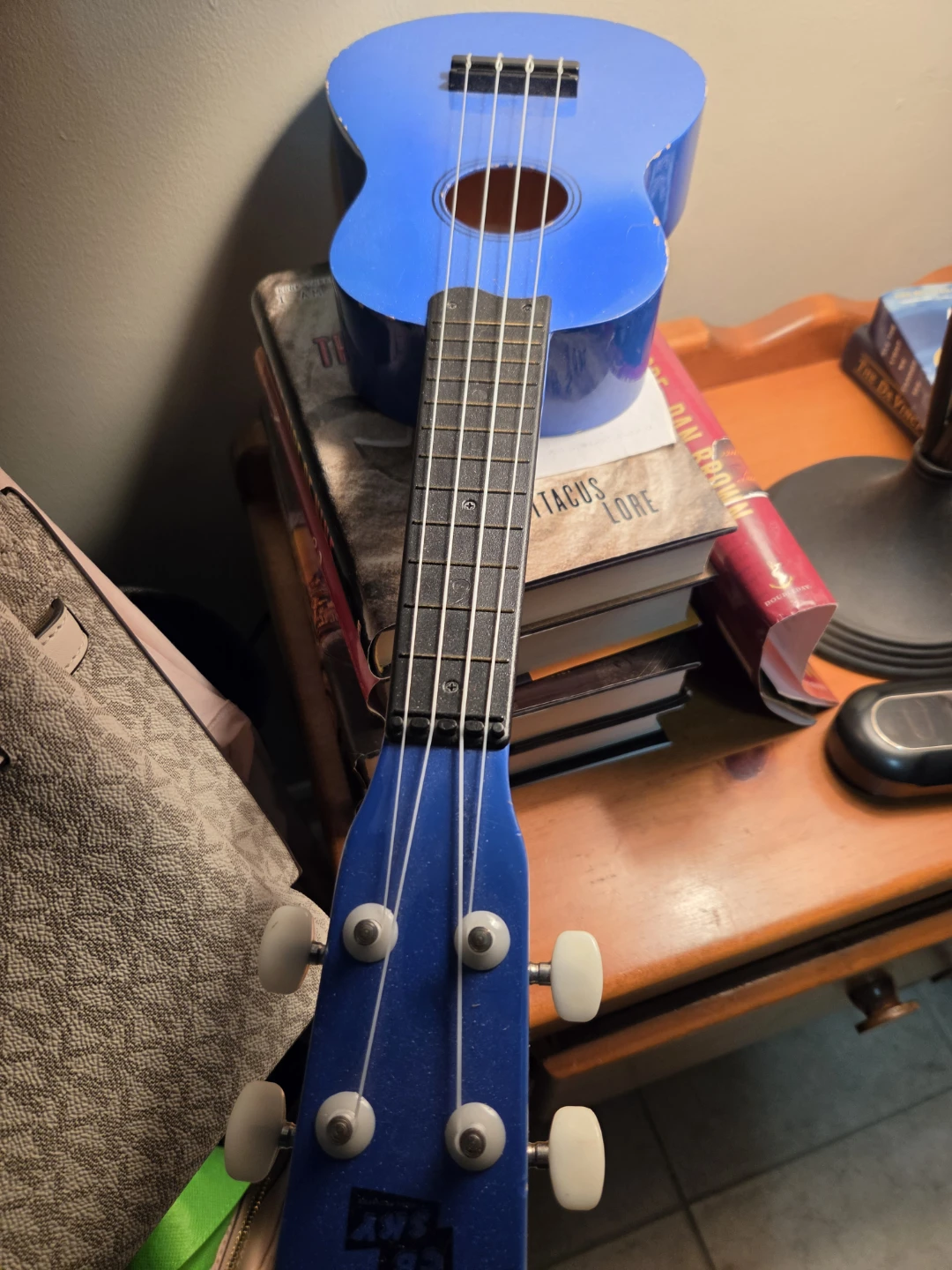 Ukulele - photo 2