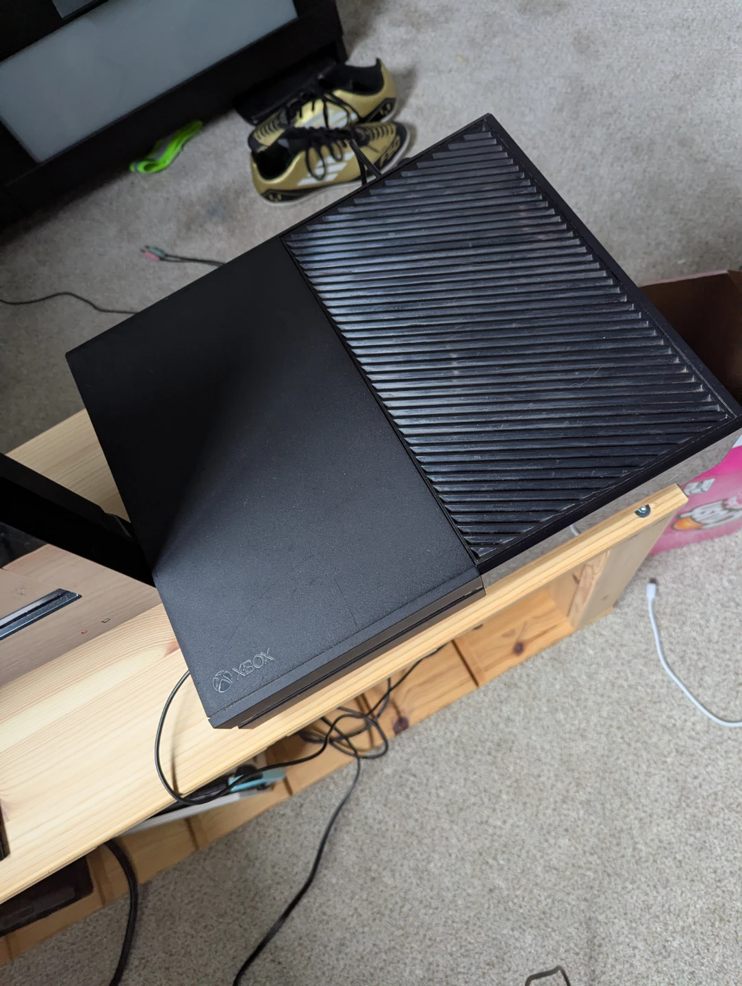 Xbox one and 2 controllers