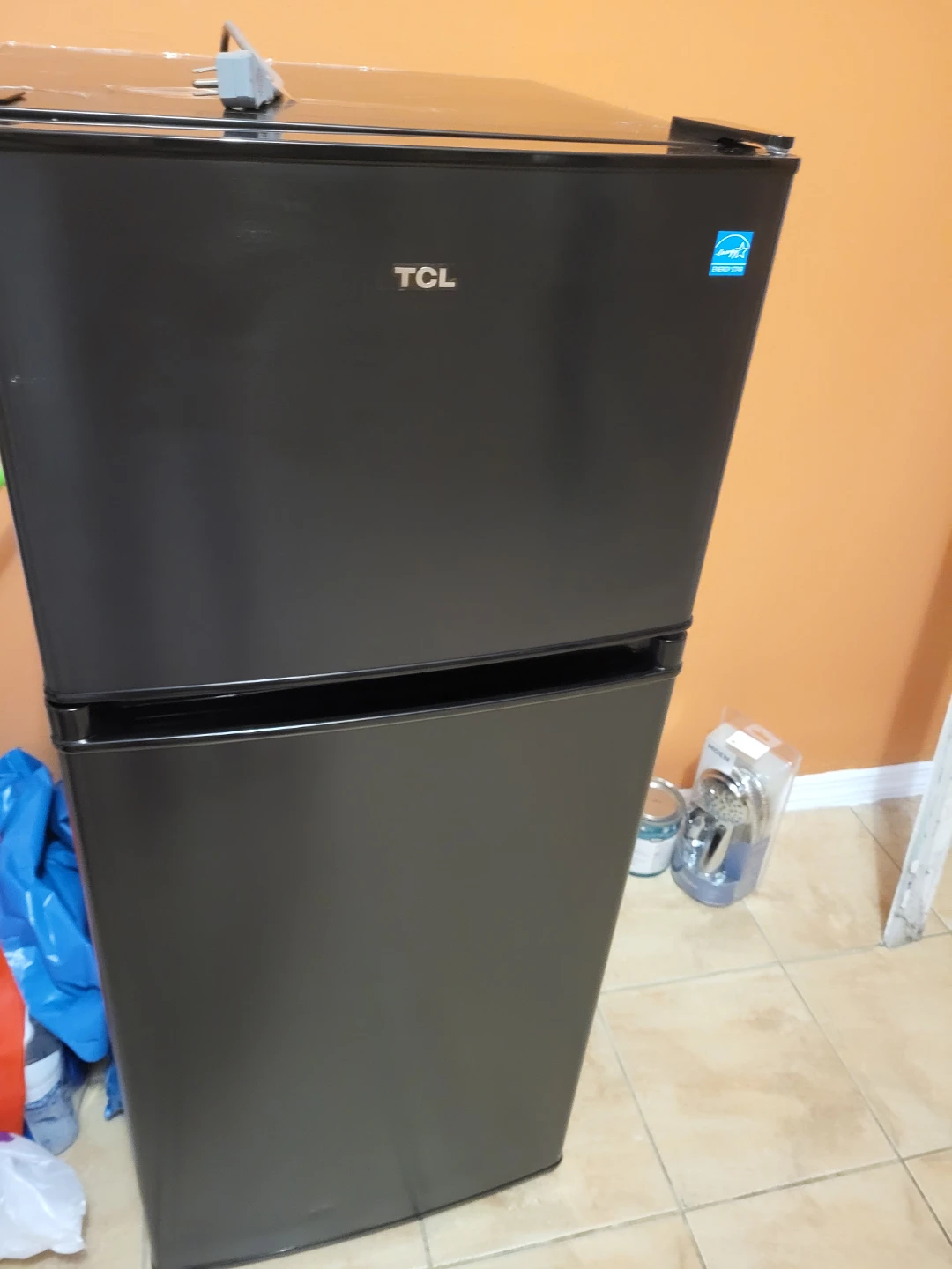 TCL Mini Fridge with Freezer - photo 2