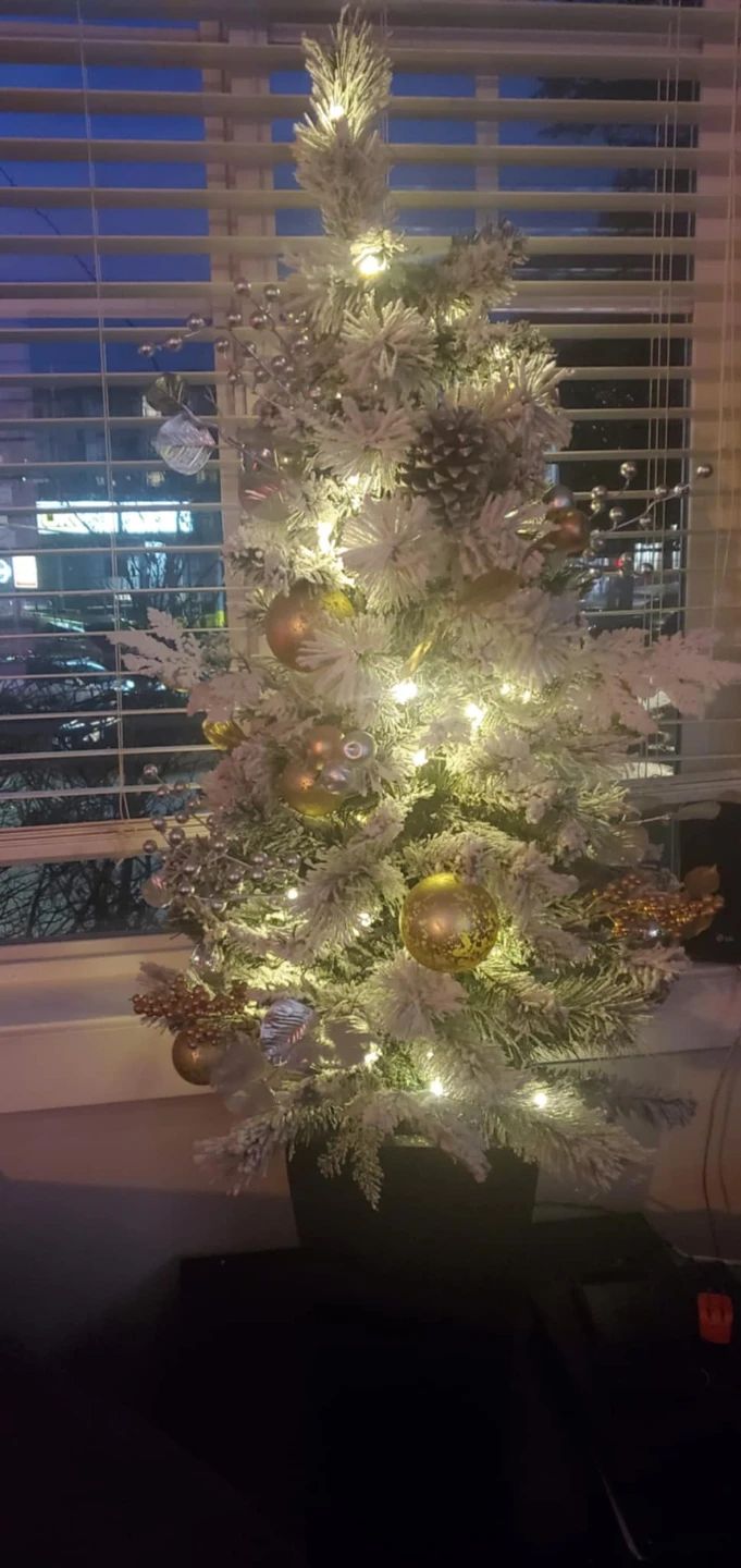 Home Accents Holiday 4ft Gold Flocked Potted Tree - photo 2