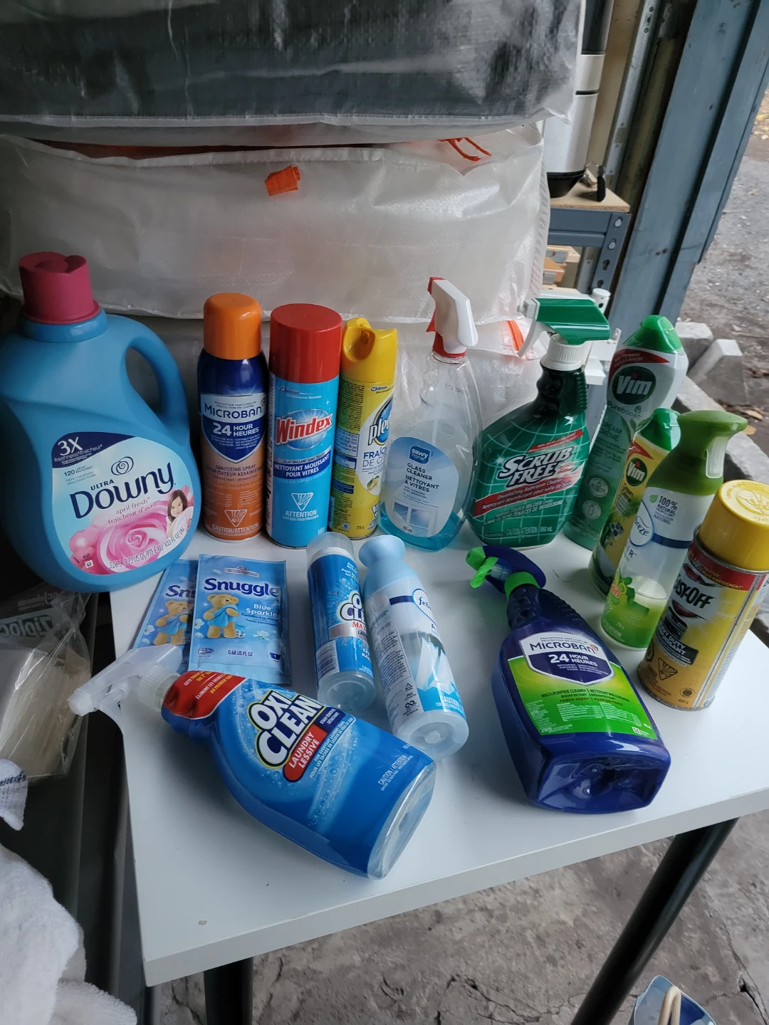Assorted Household Cleaning Products Bundle