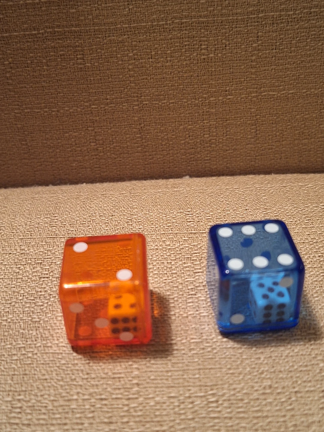 Set of assorted colourful dice - photo 2