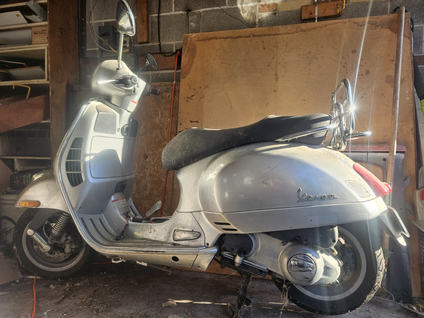 2009 Vespa 250 ie - photo 2