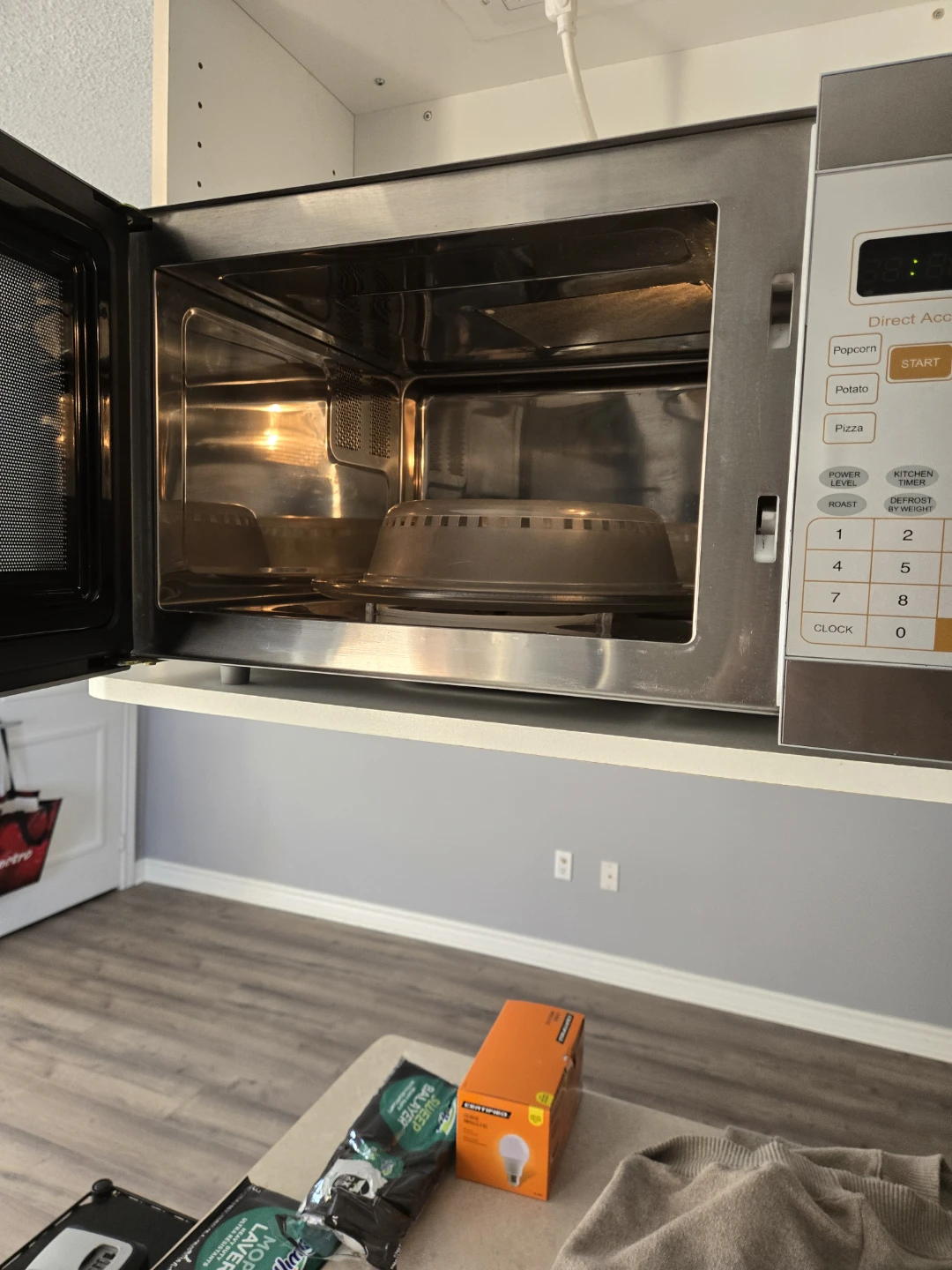 Sanyo Stainless Steel Over-the-Range Microwave - photo 3