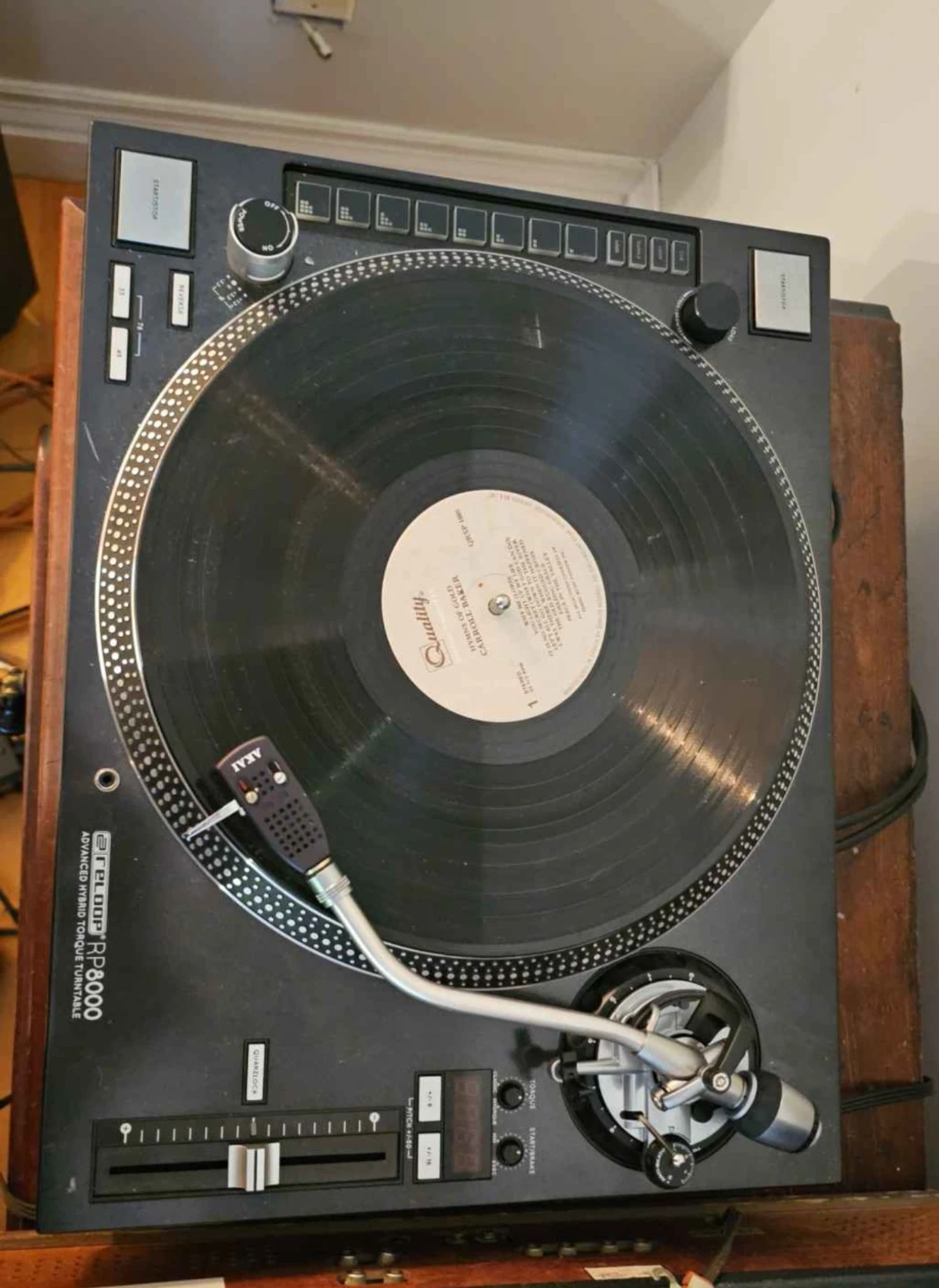 Reloop RP8000 Advanced Hybrid Torque Turntable