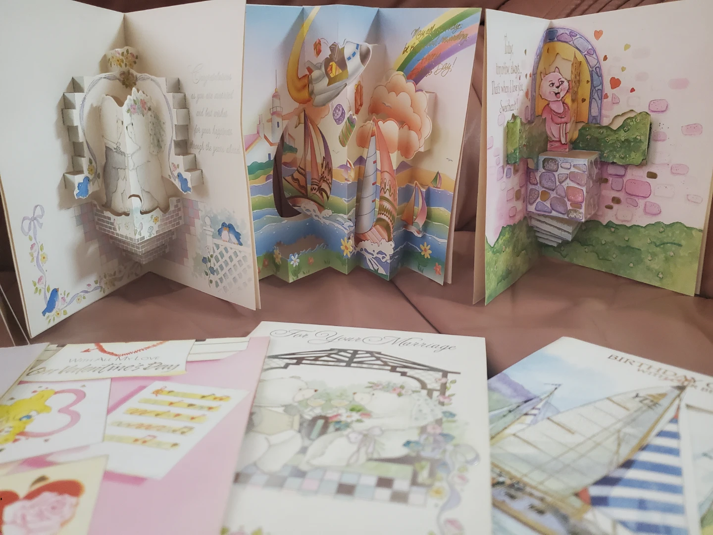 Collection of assorted vintage pop-up greeting cards - photo 3