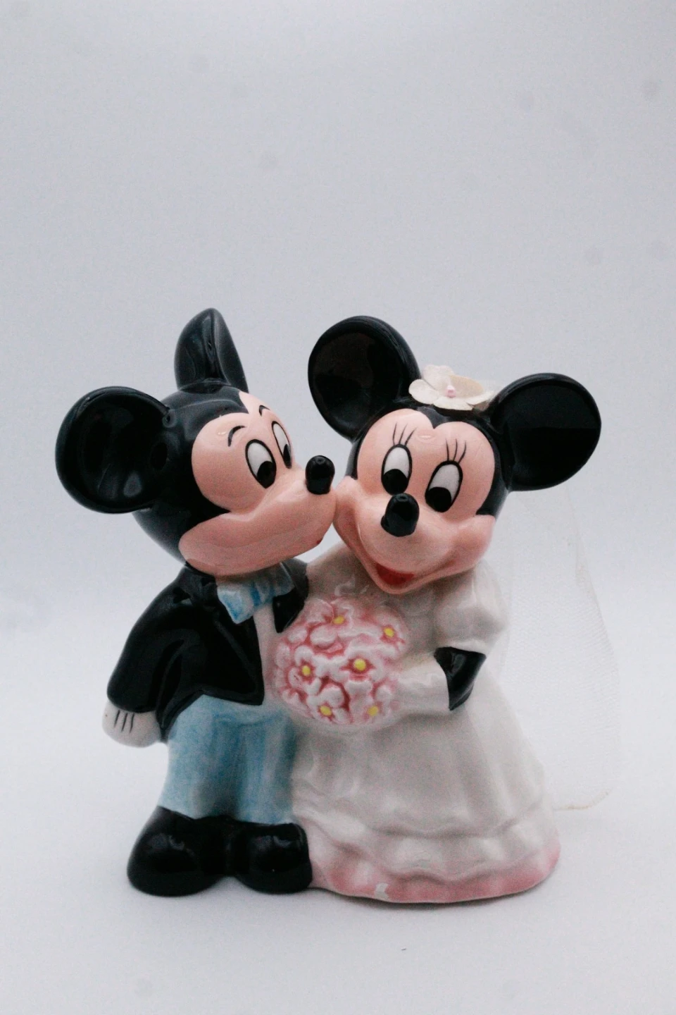 **Vintage** Disney Wedding Mickey and Minnie Mouse Figurine