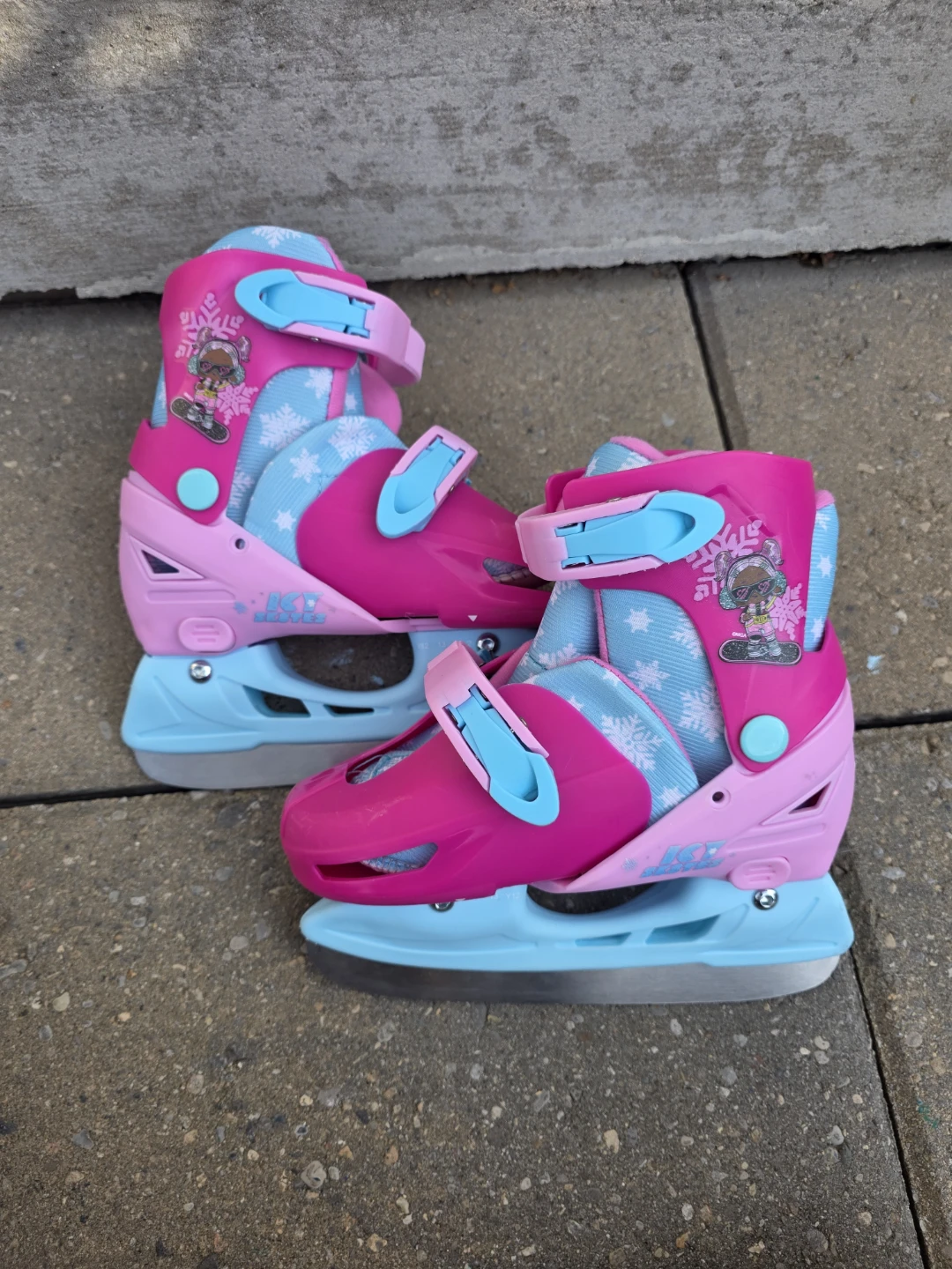 L.O.L. Surprise! Icy Skates Adjustable Size Y12-2