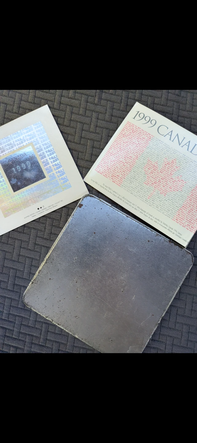 Canada Post Official Millennium Keepsake Set - photo 2