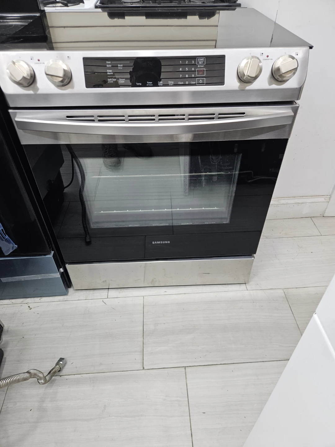 Samsung Slide-in Electric Range - photo 3