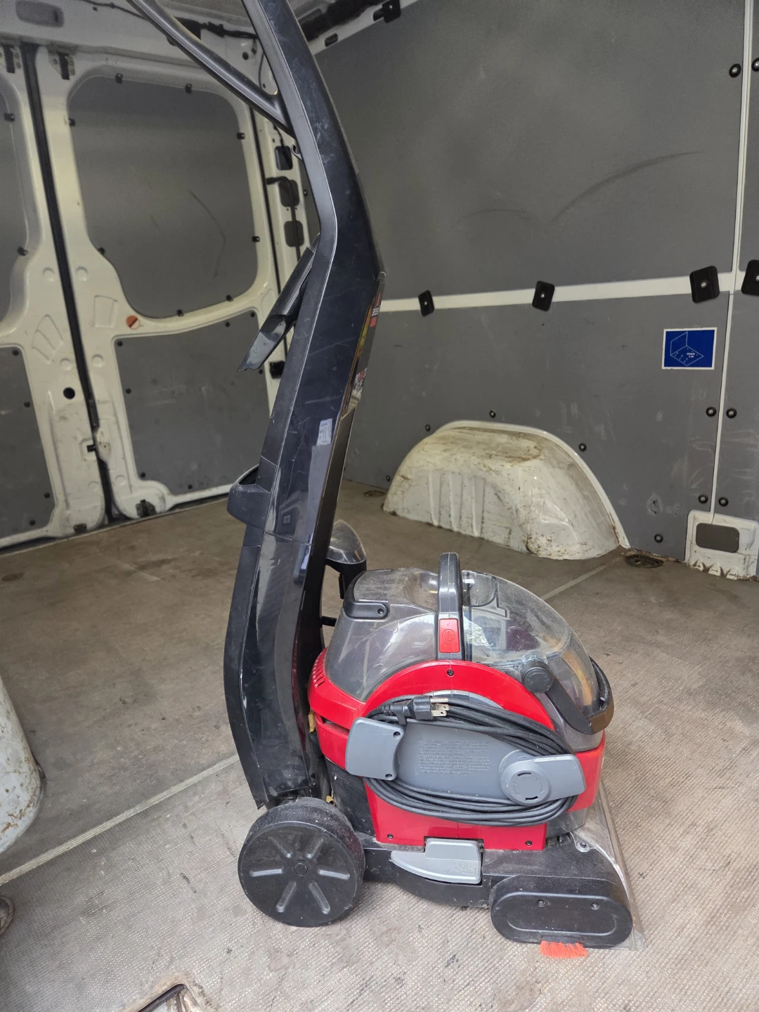 Bissell ProHeat 2X Lift-Off Pet Carpet Cleaner