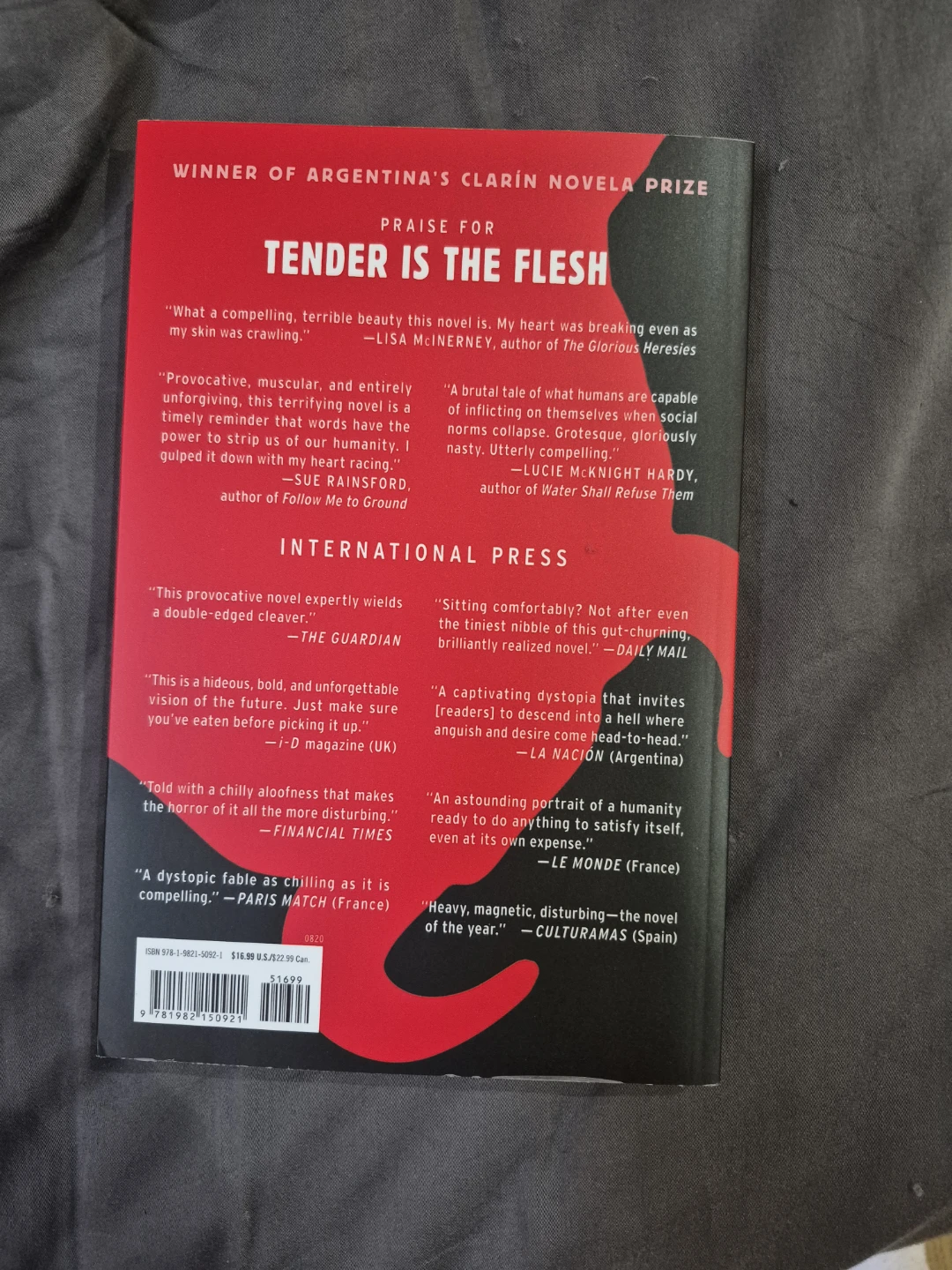 Tender Is the Flesh by Agustina Bazterrica - photo 2