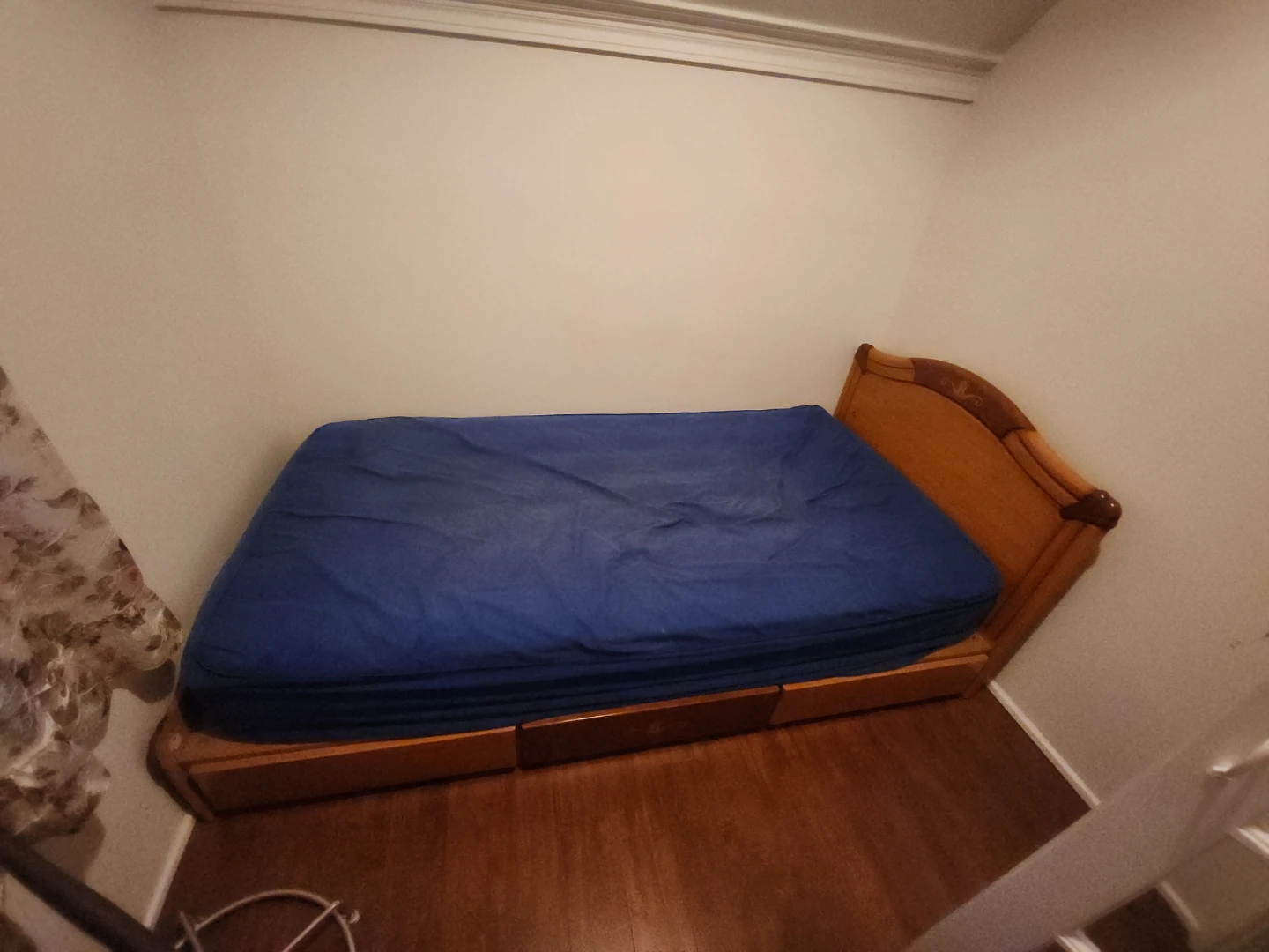 Solid Wood Single Bed Set w/ 3 Drawers & Mattress