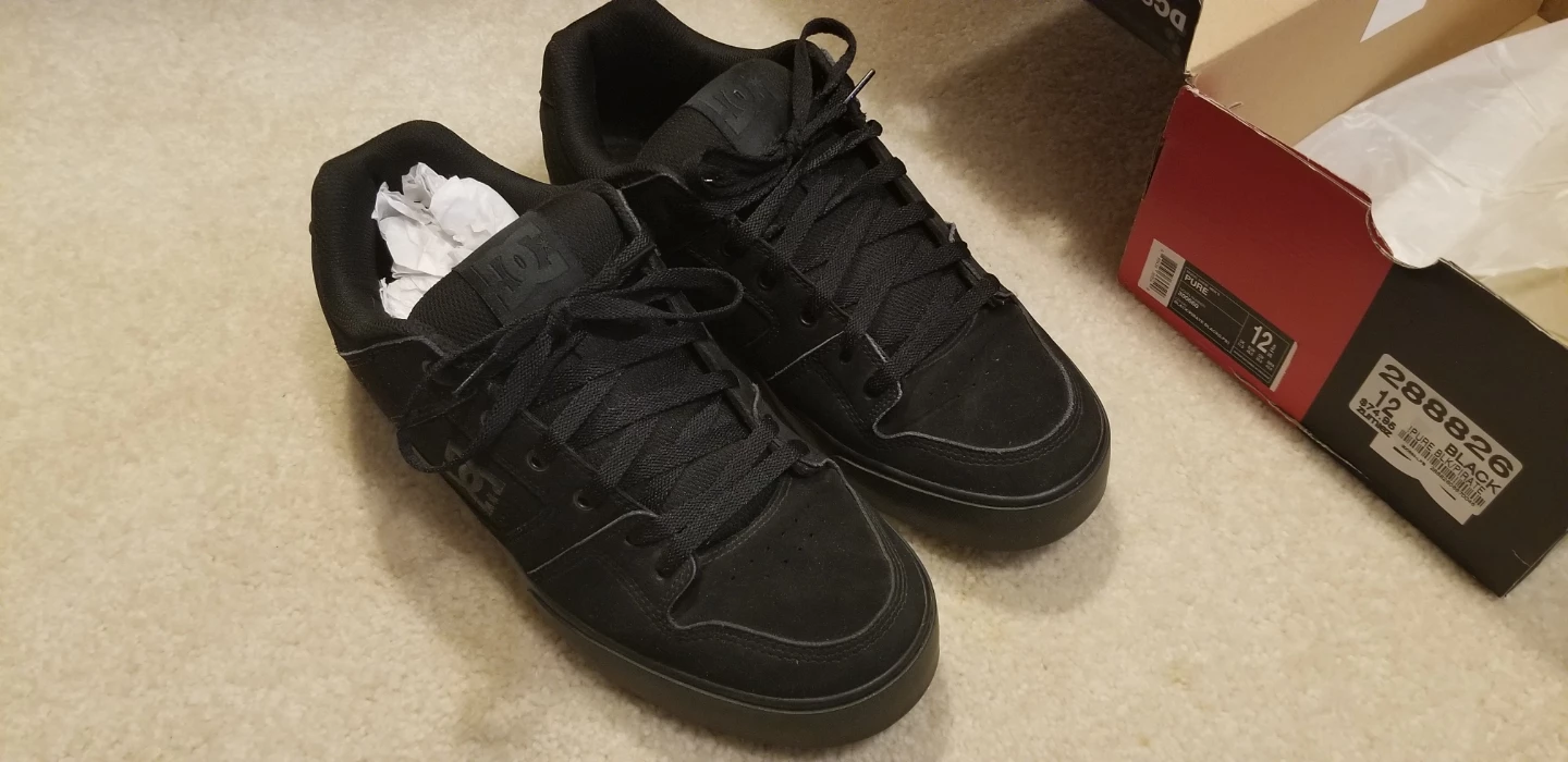 DC Shoes Pure Black Sneakers Size 12