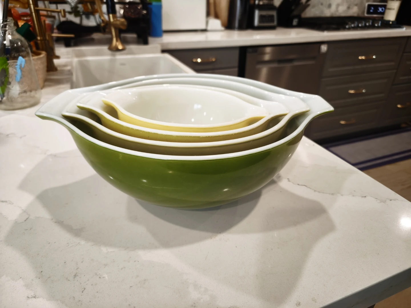 Pyrex Vintage Mixing Bowl Set Verde