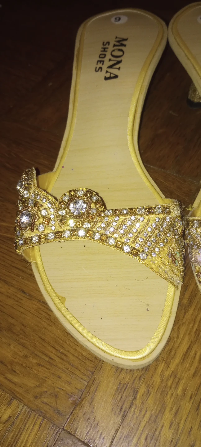 Mona Shoes Gold Embellished Sandals - photo 2