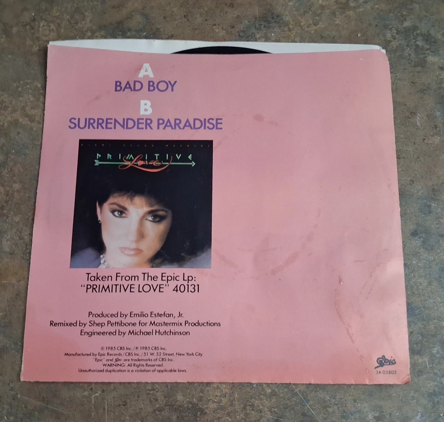 Miami Sound Machine Bad Boy / Surrender Paradise  45 RPM Single - photo 2