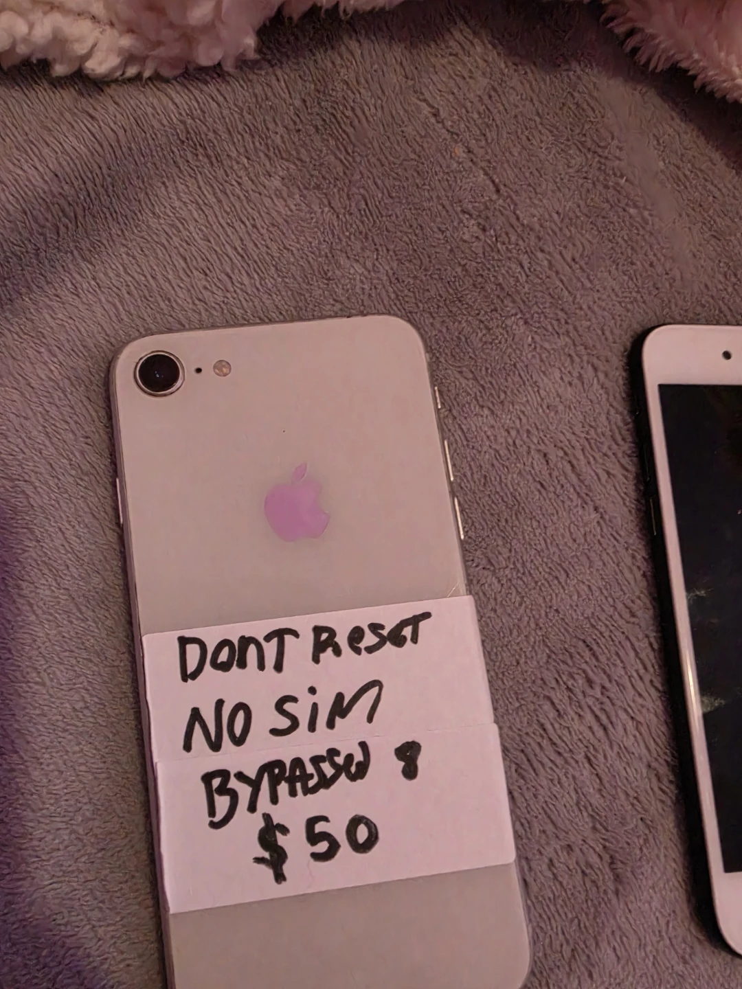 Apple iPhone 8 Bypassed - photo 2