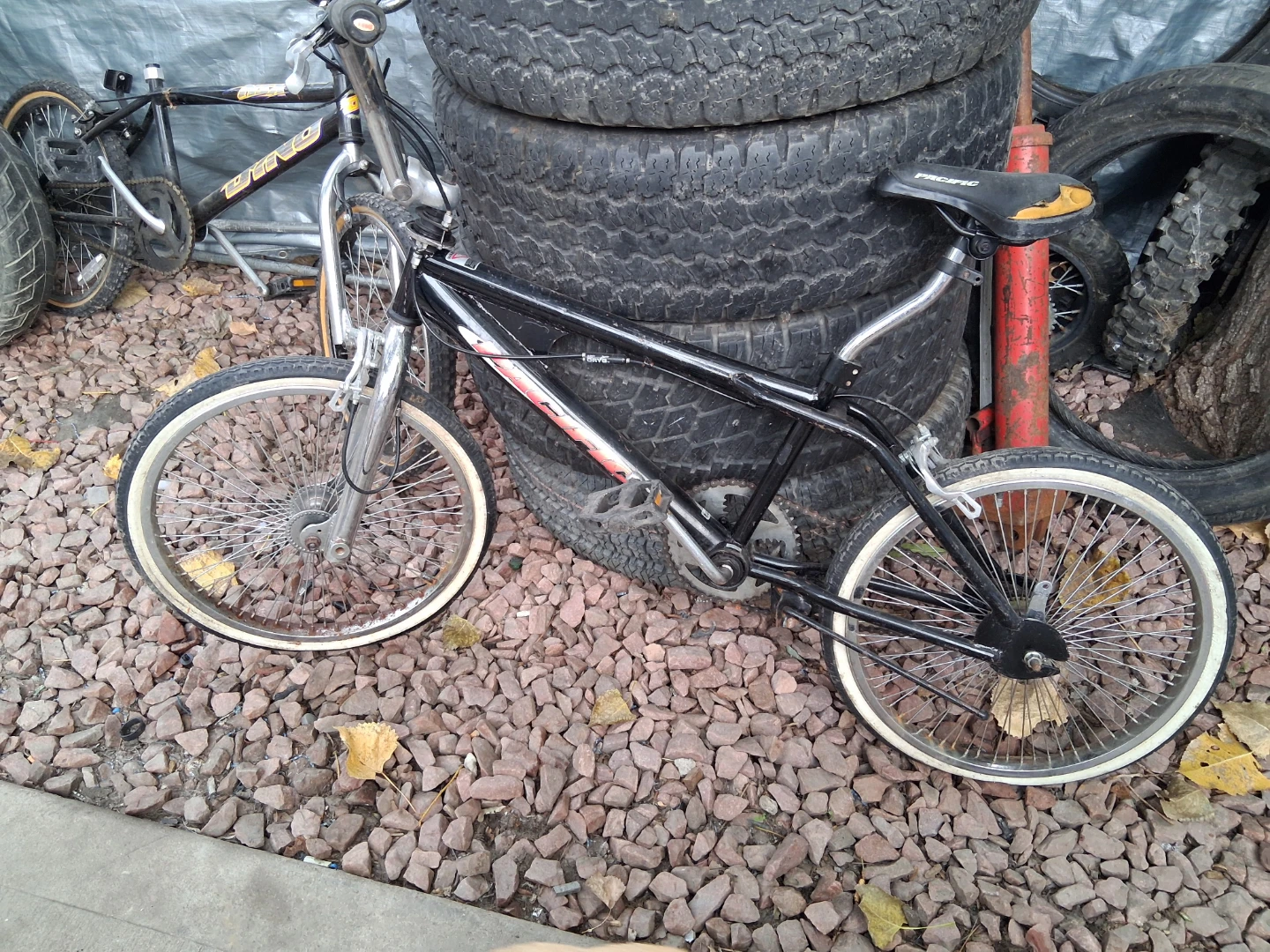 Pacific BMX Bike aftermarket 100 spoke whitewalls - photo 2