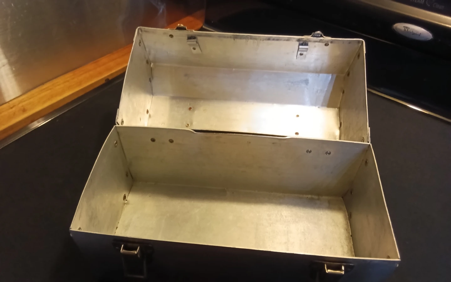 Vintage L. May Mfg. Sudbury Aluminum Miner’s Lunch Box - photo 4