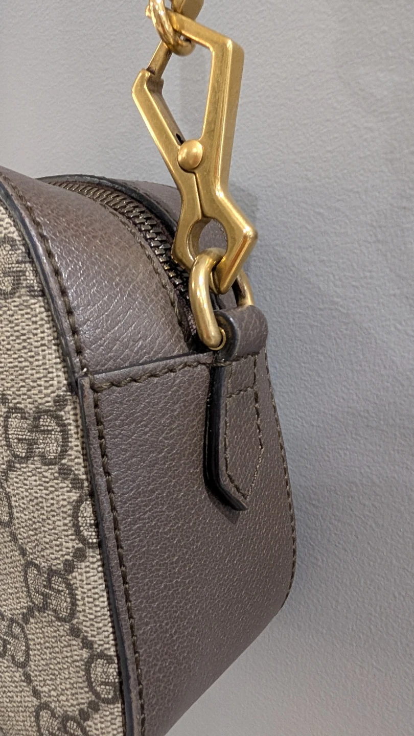 Authentic Gucci Neo Vintage GG Supreme Small Messenger Bag - photo 5