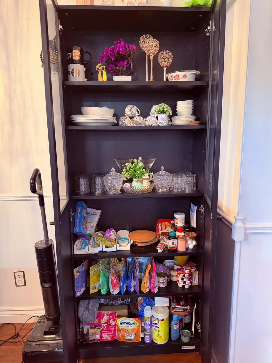 IKEA Billy Glass Door Cabinet - photo 3