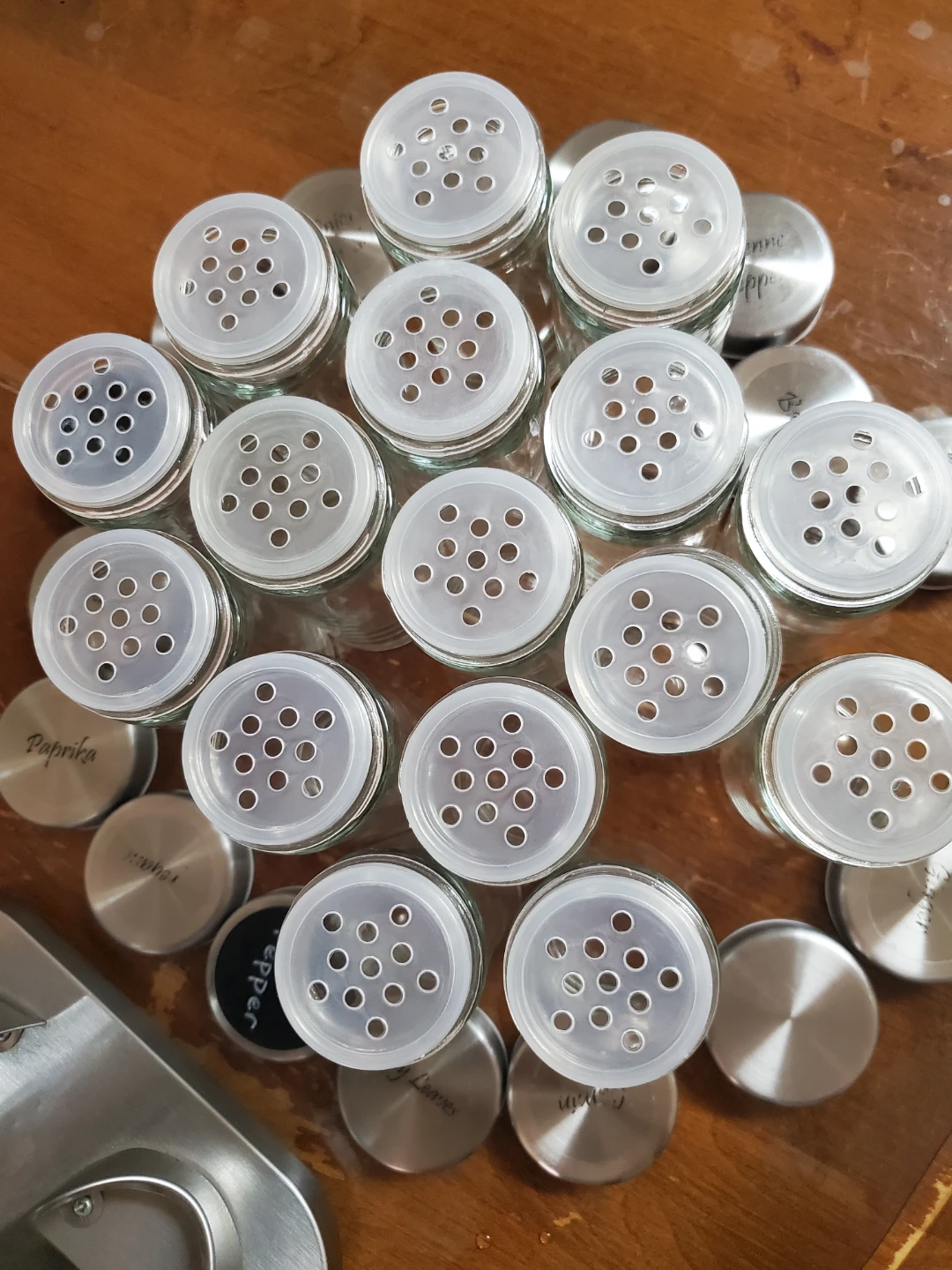 Rotating Stainless Steel Spice Rack with 16 Jars - photo 3