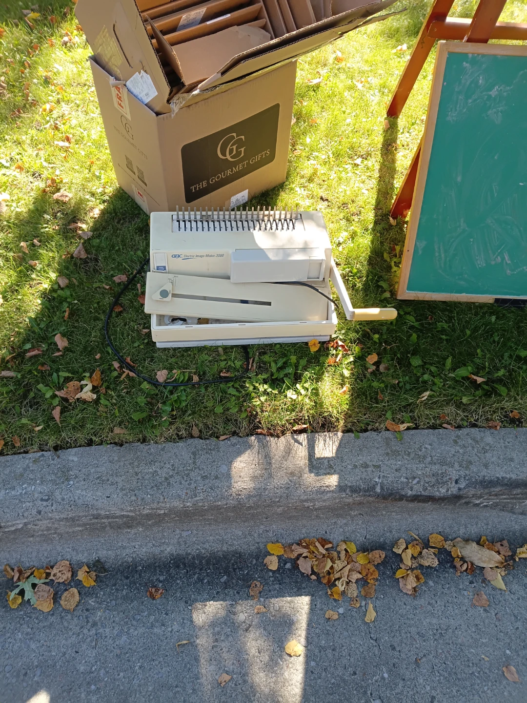 Curb Alert - free - photo 4