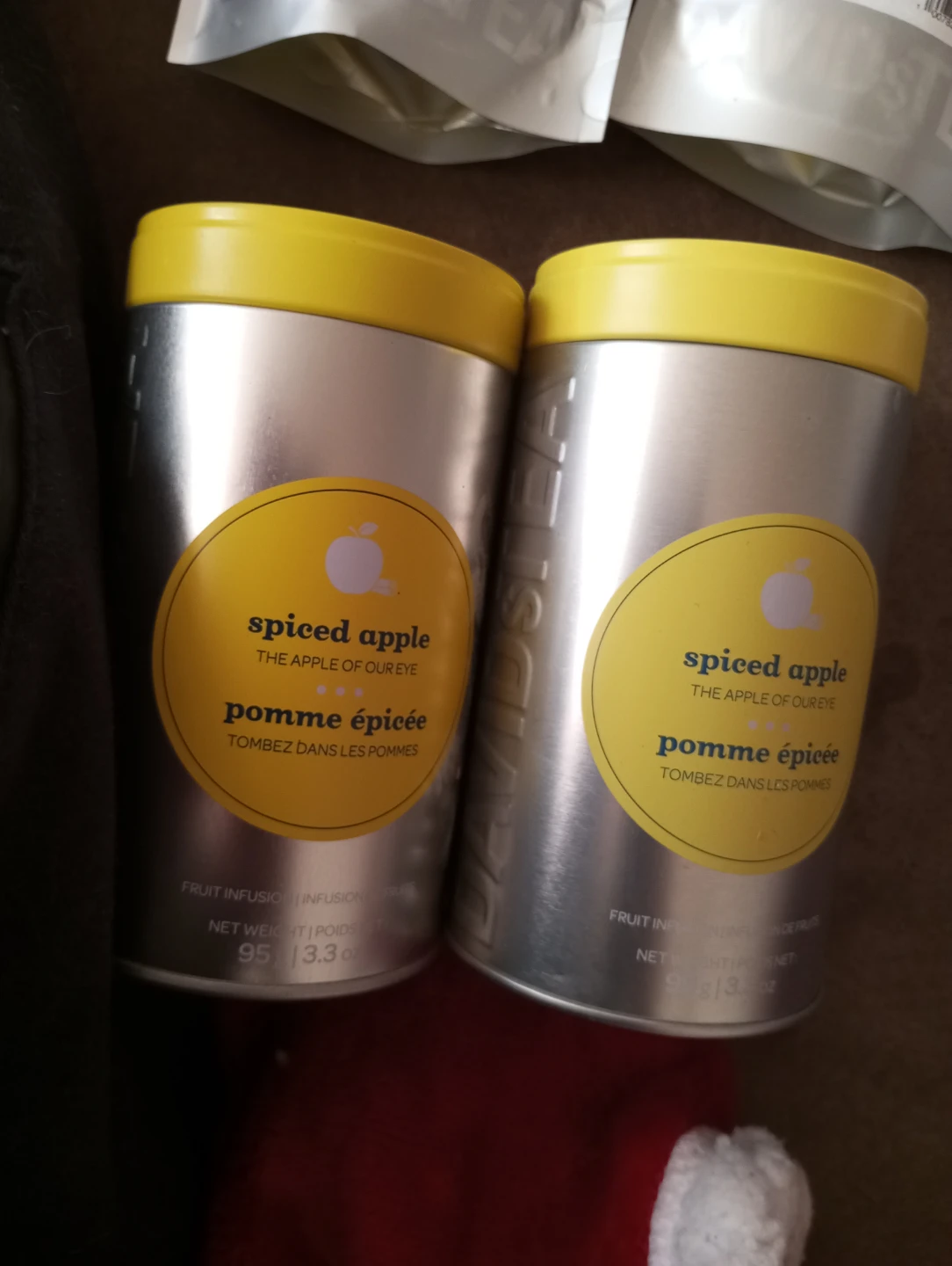 DAVIDsTEA Baked Apple Chai and Spiced Apple Tea Collection