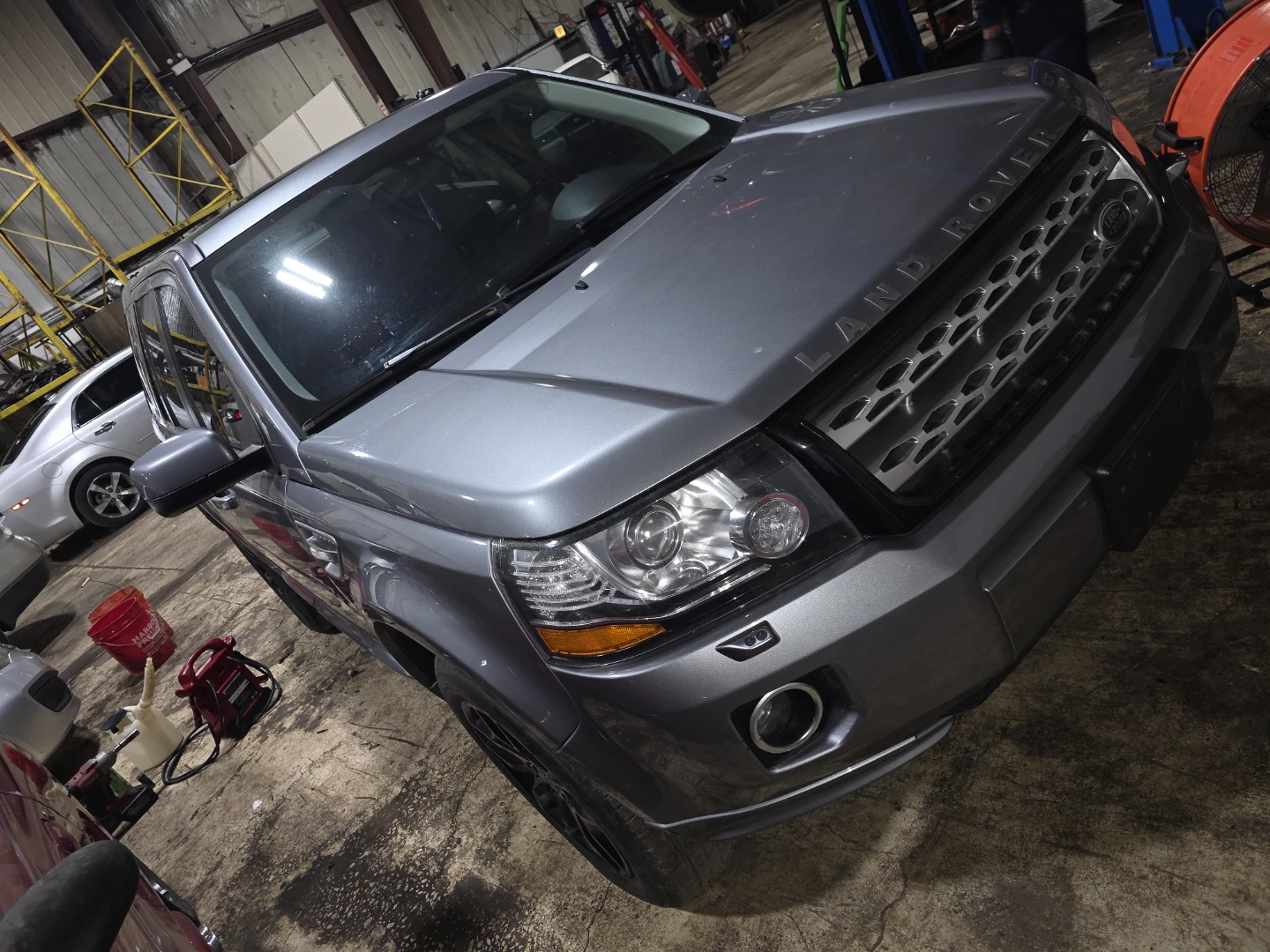 Land rover 2014