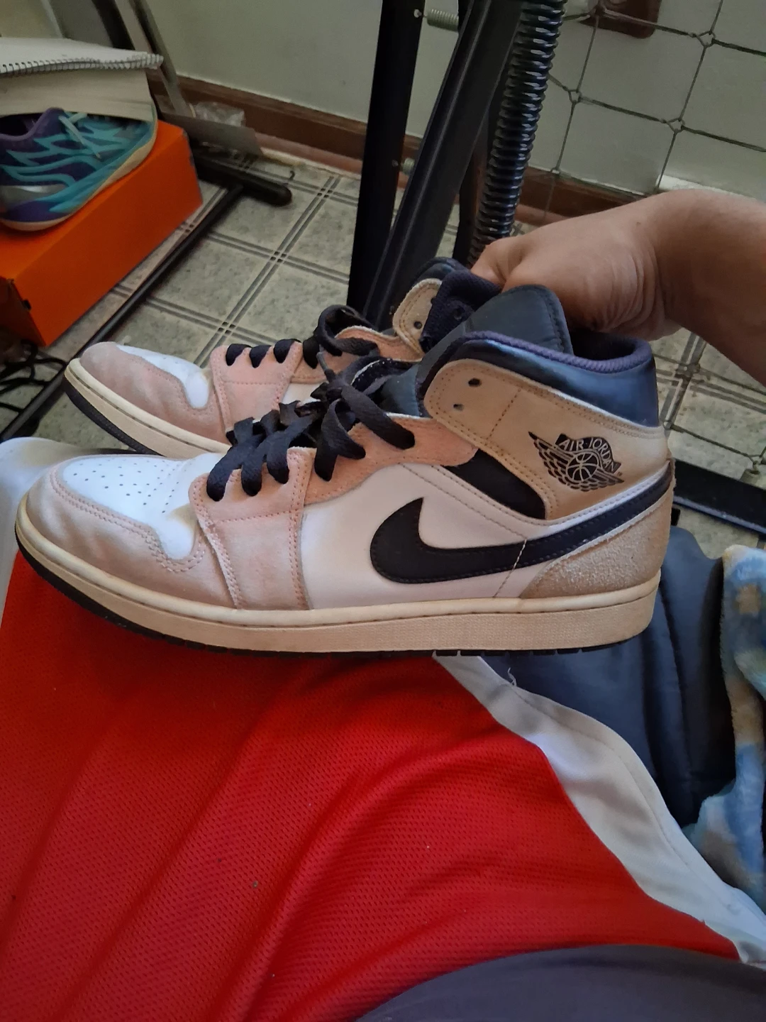 Nike Air Jordan 1 Mid
