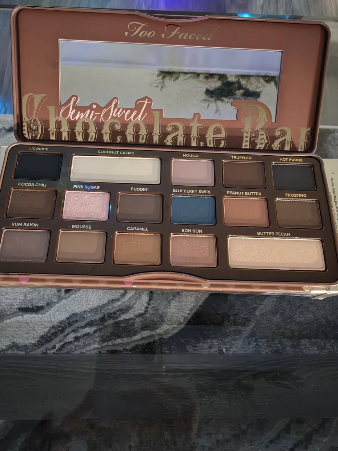 Too Faced Semi-Sweet Chocolate Bar Eyeshadow Palette - photo 4