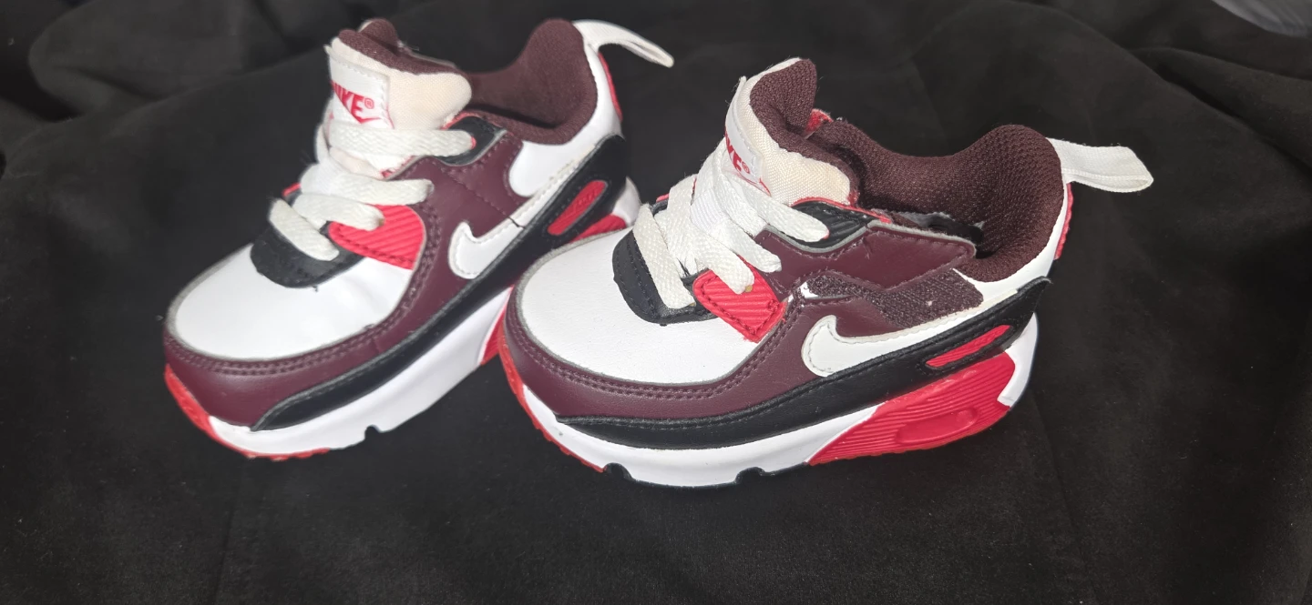 Nike Air Max 90