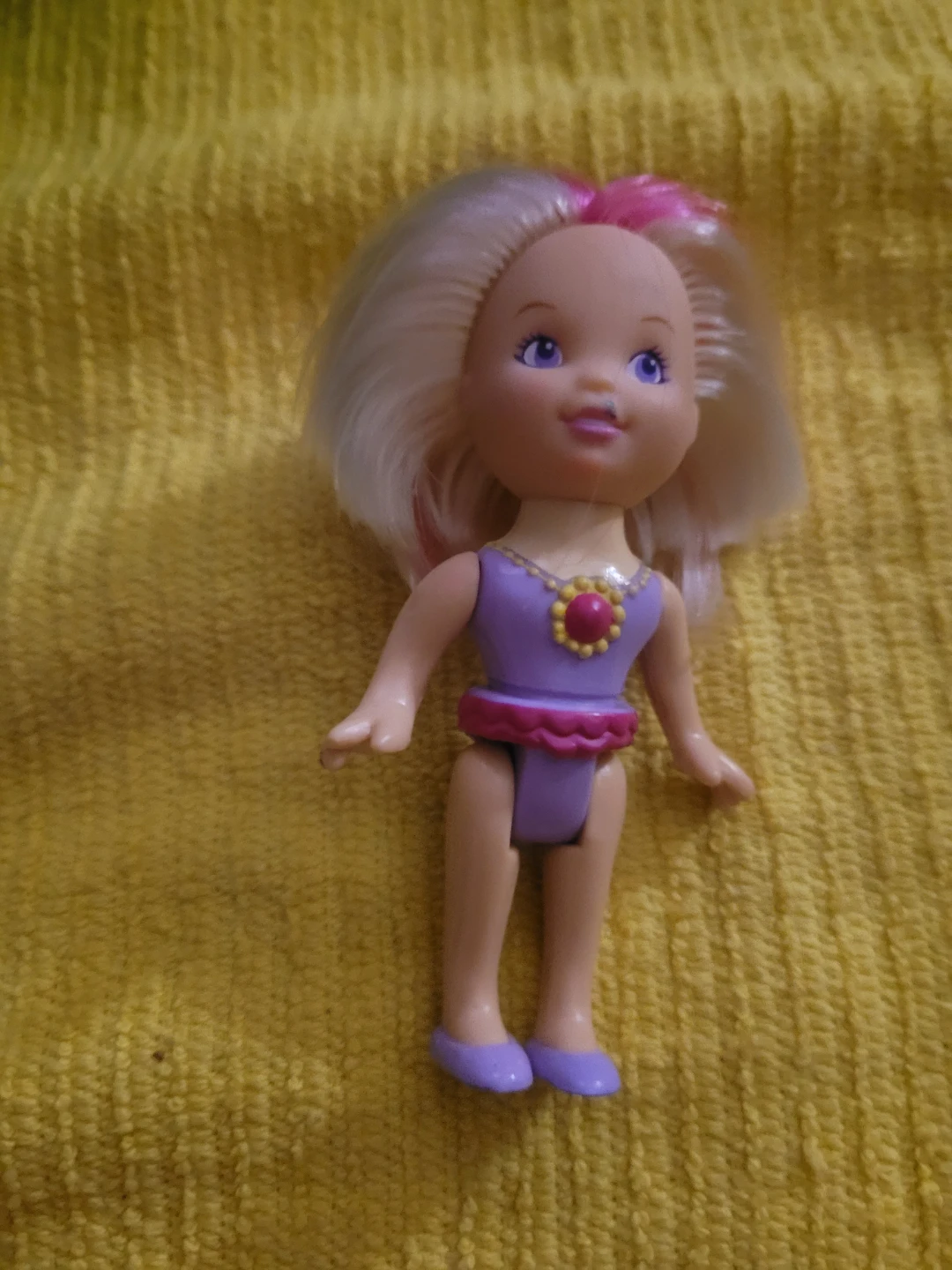 vintage Miss Party Surprise small doll