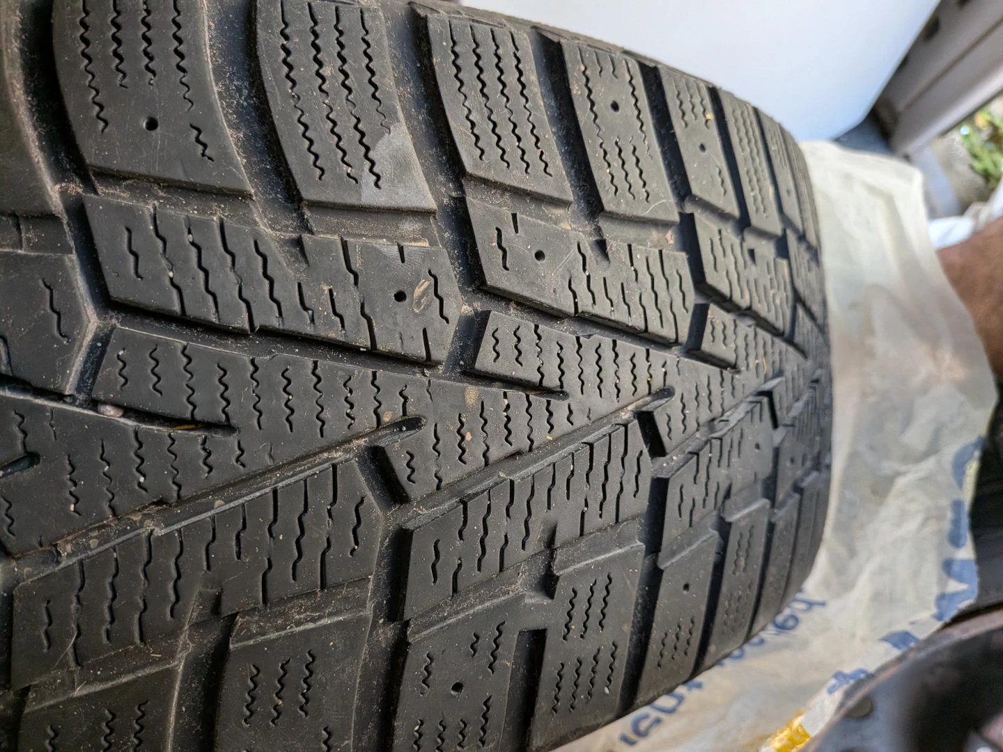 Winter tires with rims