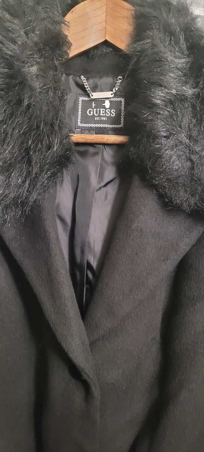 GUESS Black Coat with Faux Fur Collar - photo 5