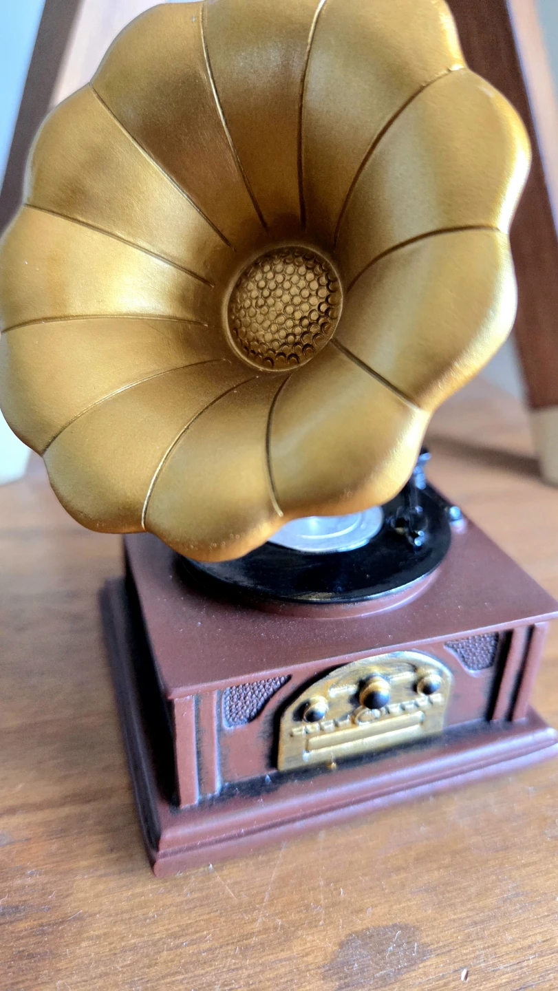 Vintage Gramophone Miniature Replica – Décor & Paperweight *new - photo 2
