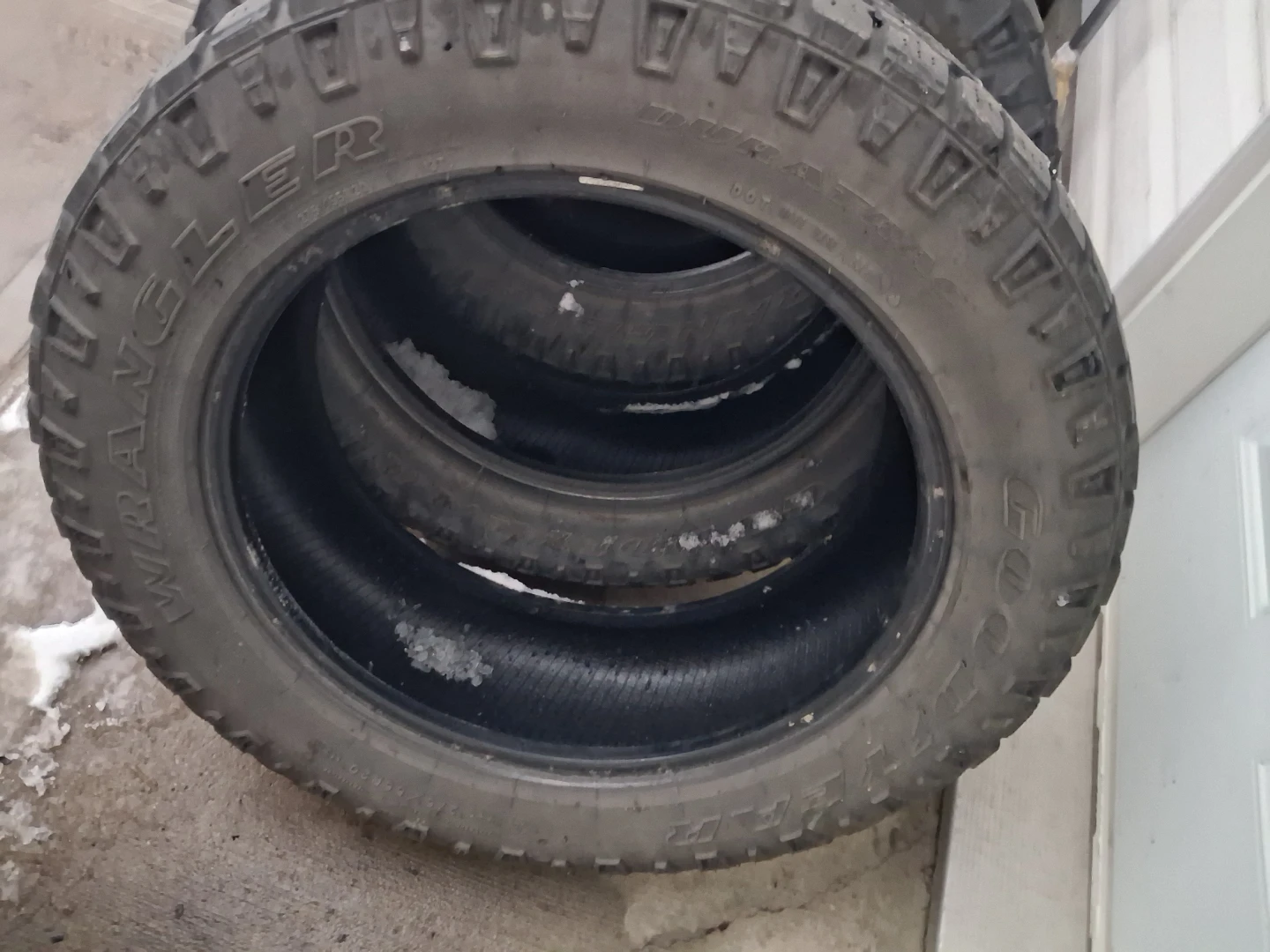 Goodyear Wrangler DuraTrac Tires 275 55 r20 - photo 4