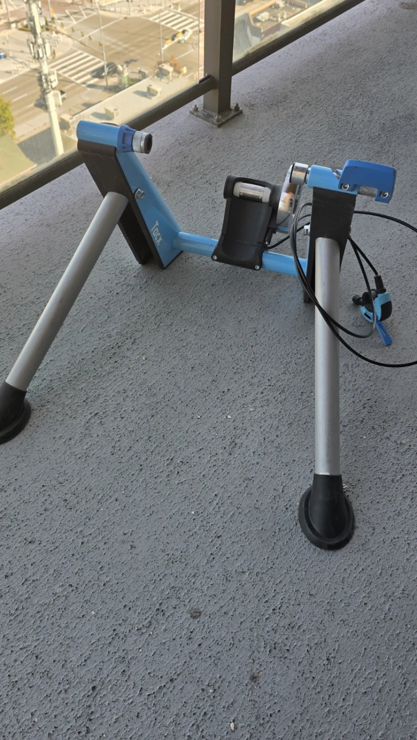 Tacx Blue Motion Indoor Bike Trainer