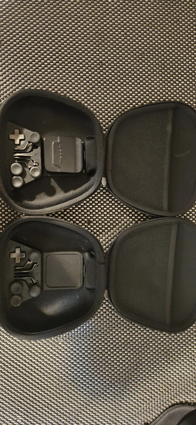 Three Xbox Elite Wireless Controller Series 2 - photo 3