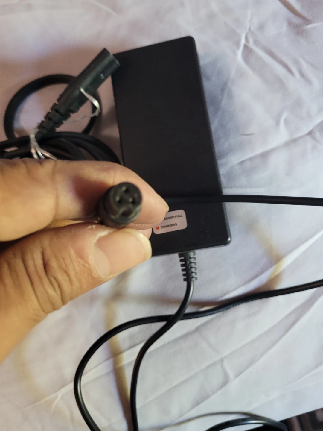 HK-42-2000 Power Charger - photo 3