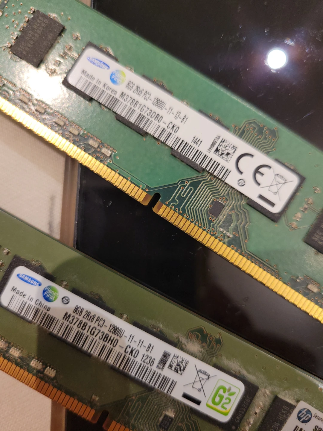 Two 8GB Samsung DDR3 RAM Sticks - photo 2