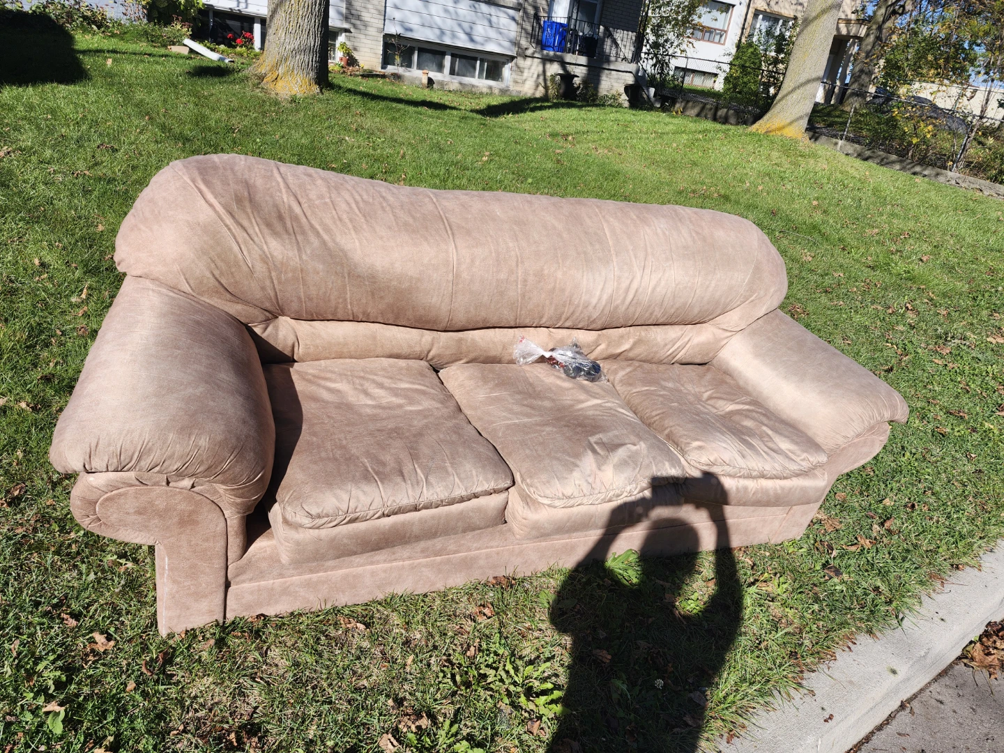Free Three-Seater Sofa